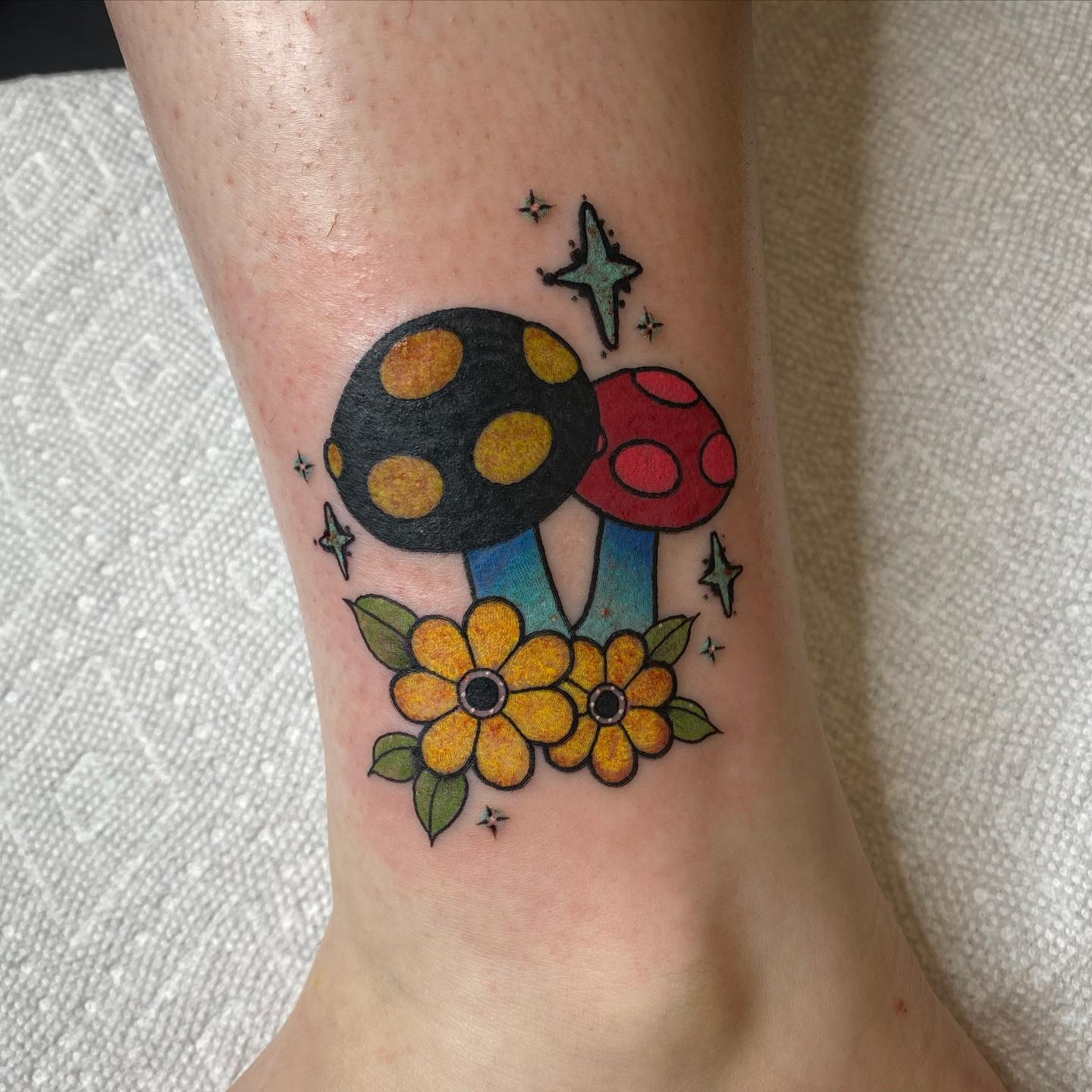 Setas Diseño de tatuaje en el tobillo