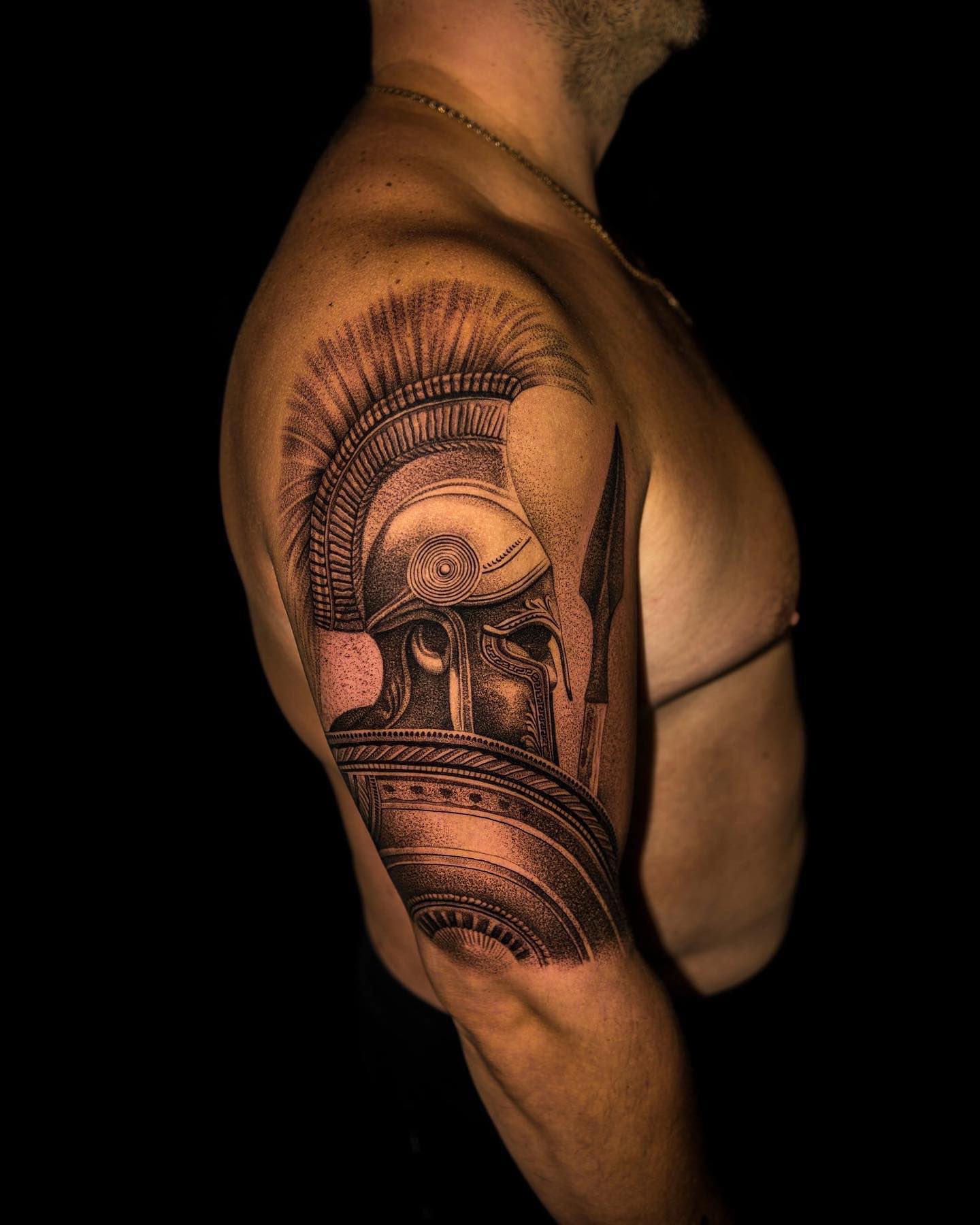 Tatuaje de guerrero de punto