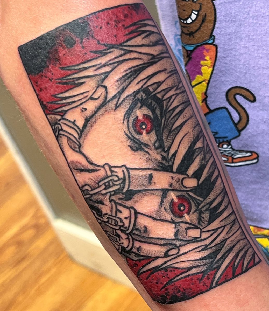 Tatuaje de Kurapika de Hunter x Hunter
