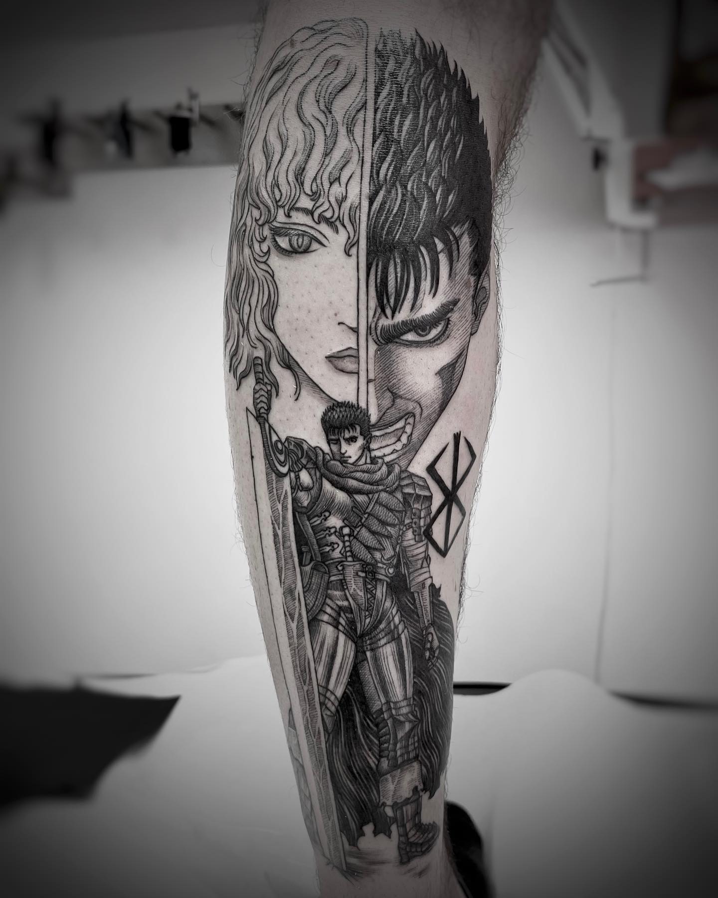 Tatuaje Neo-tradicional de Berserk