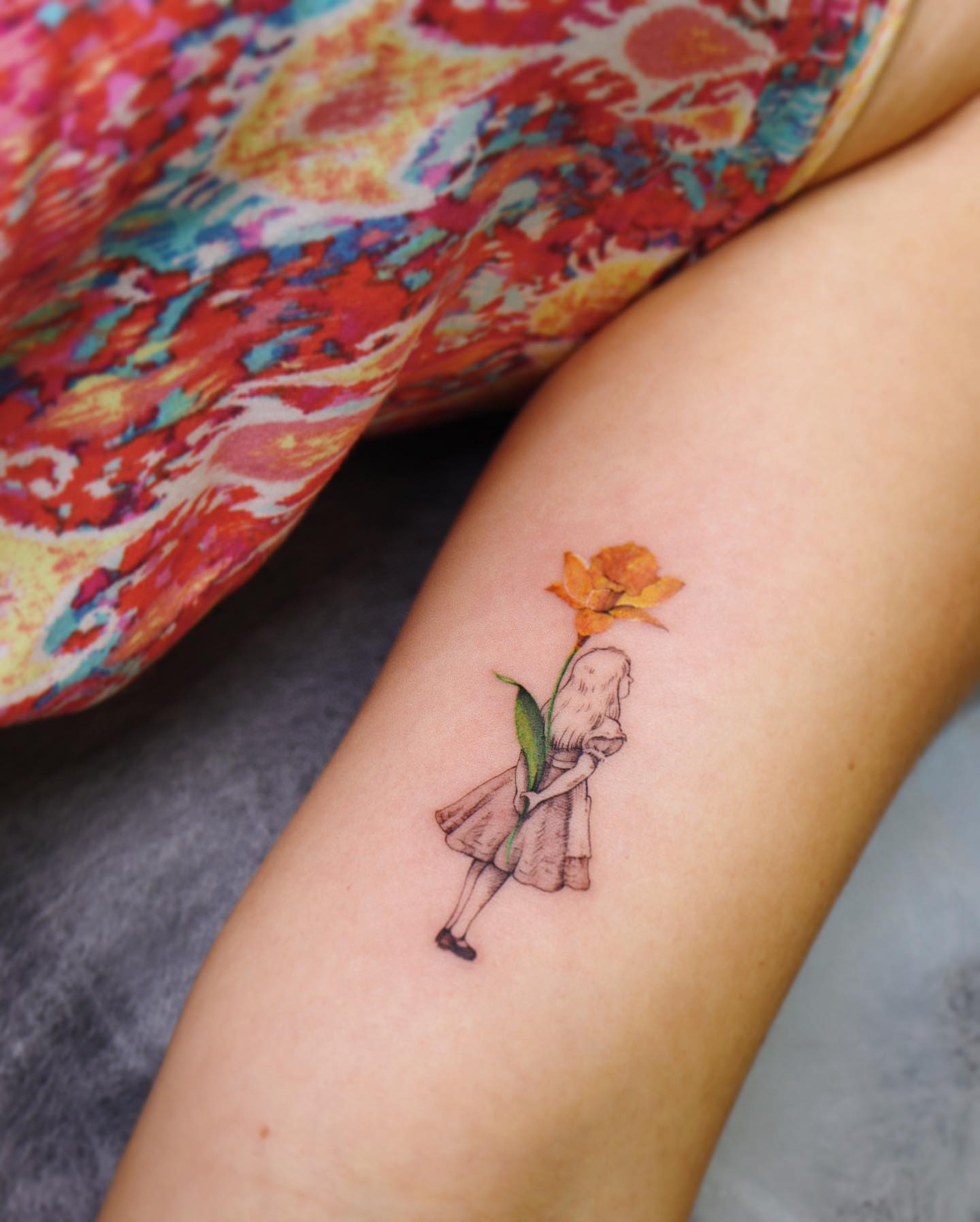 Tatuaje sentimental de narciso