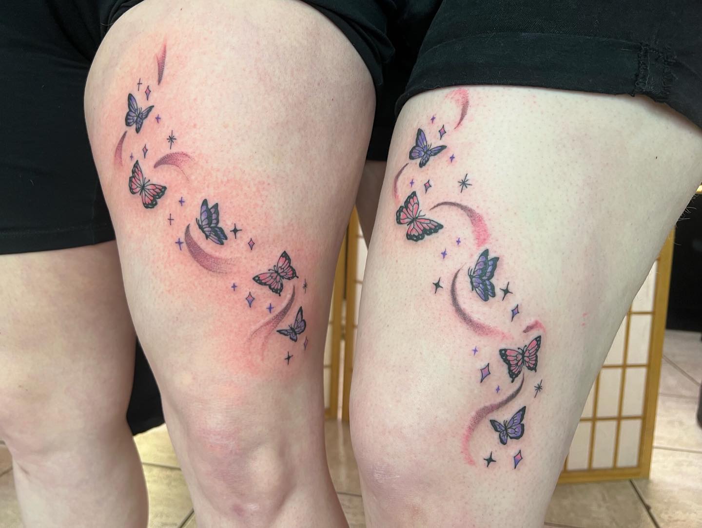 Tatuajes de Pareja de Patas de Mariposa