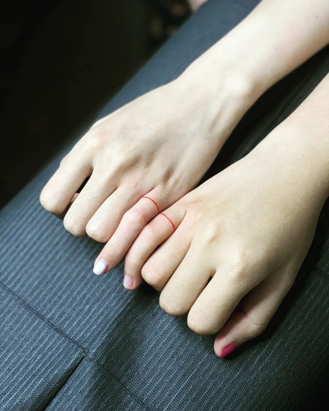 Tatuajes pequeños de anillos para parejas