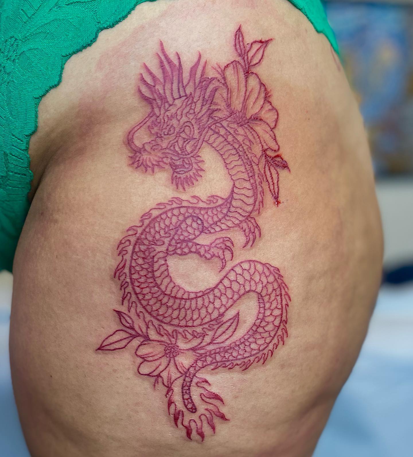 Diseño de cadera de gran dragón.