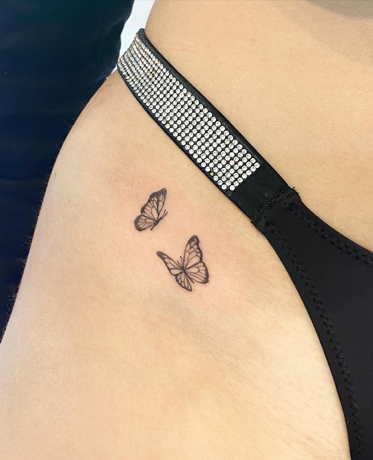 Tatuaje de dos dedos