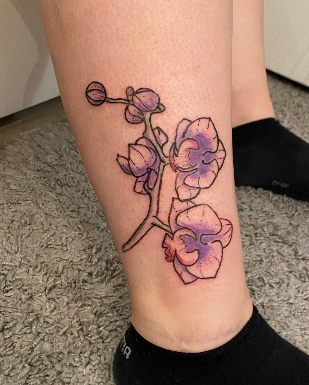 Tatuaje de OrquÃdea de Pierna Púrpura