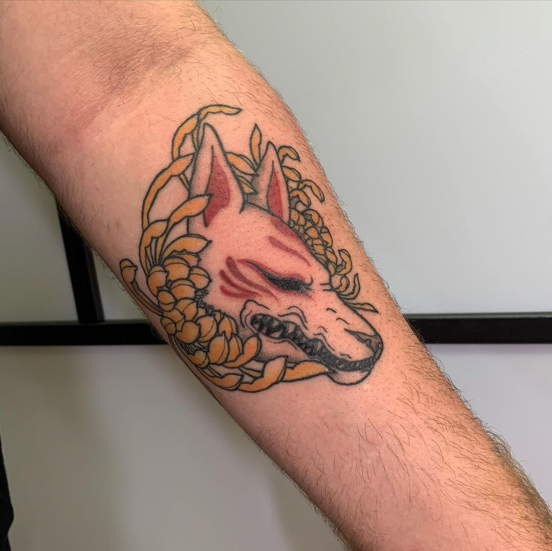 Pequeño tatuaje de Kitsune realista