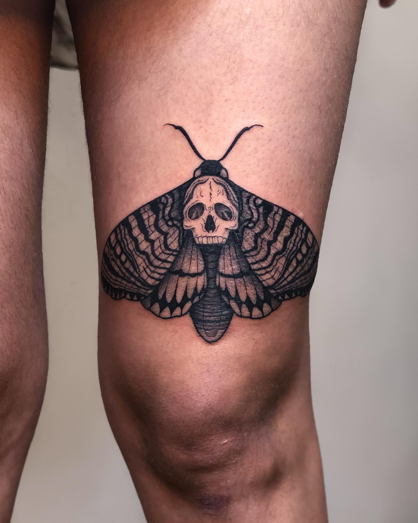 Tatuaje de Gran polilla negra