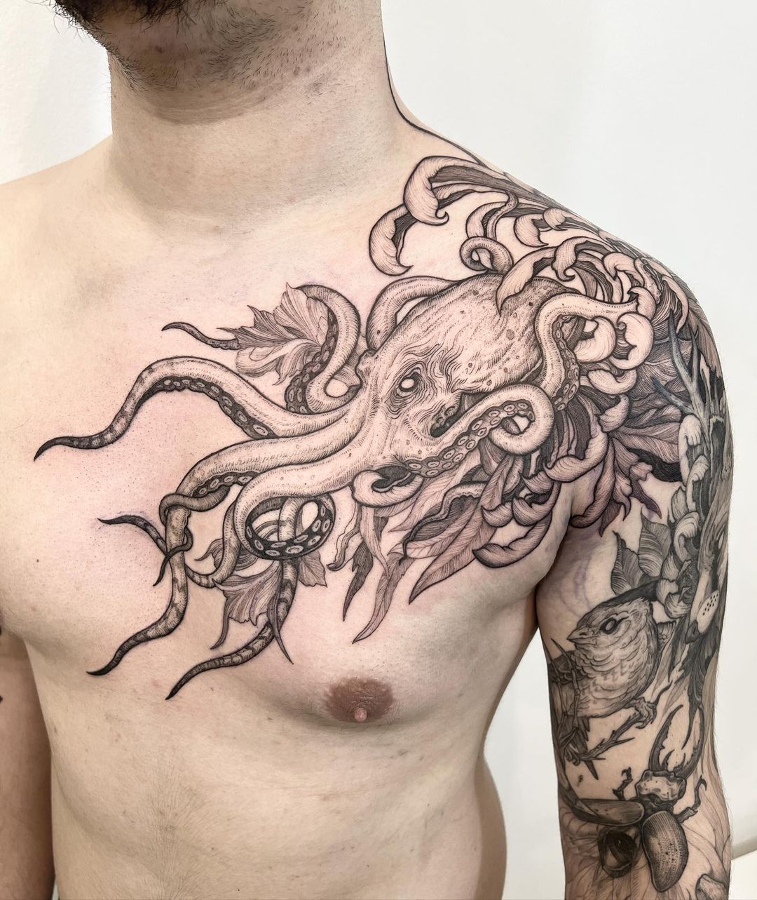Tatuaje de pulpo de gran tamaño.