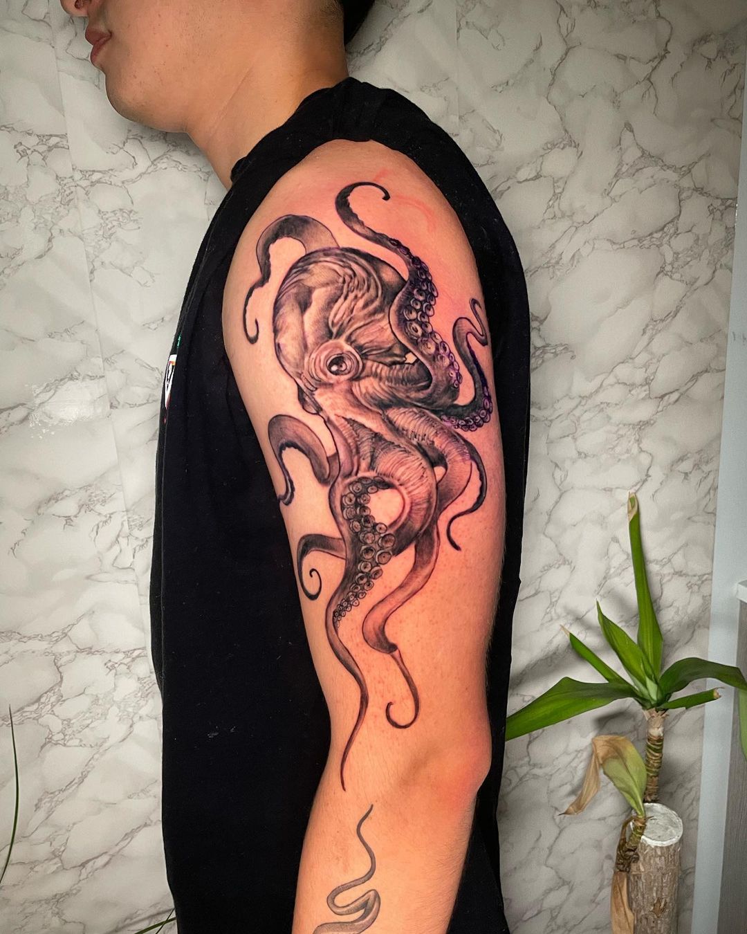 Tatuaje de pulpo en la manga