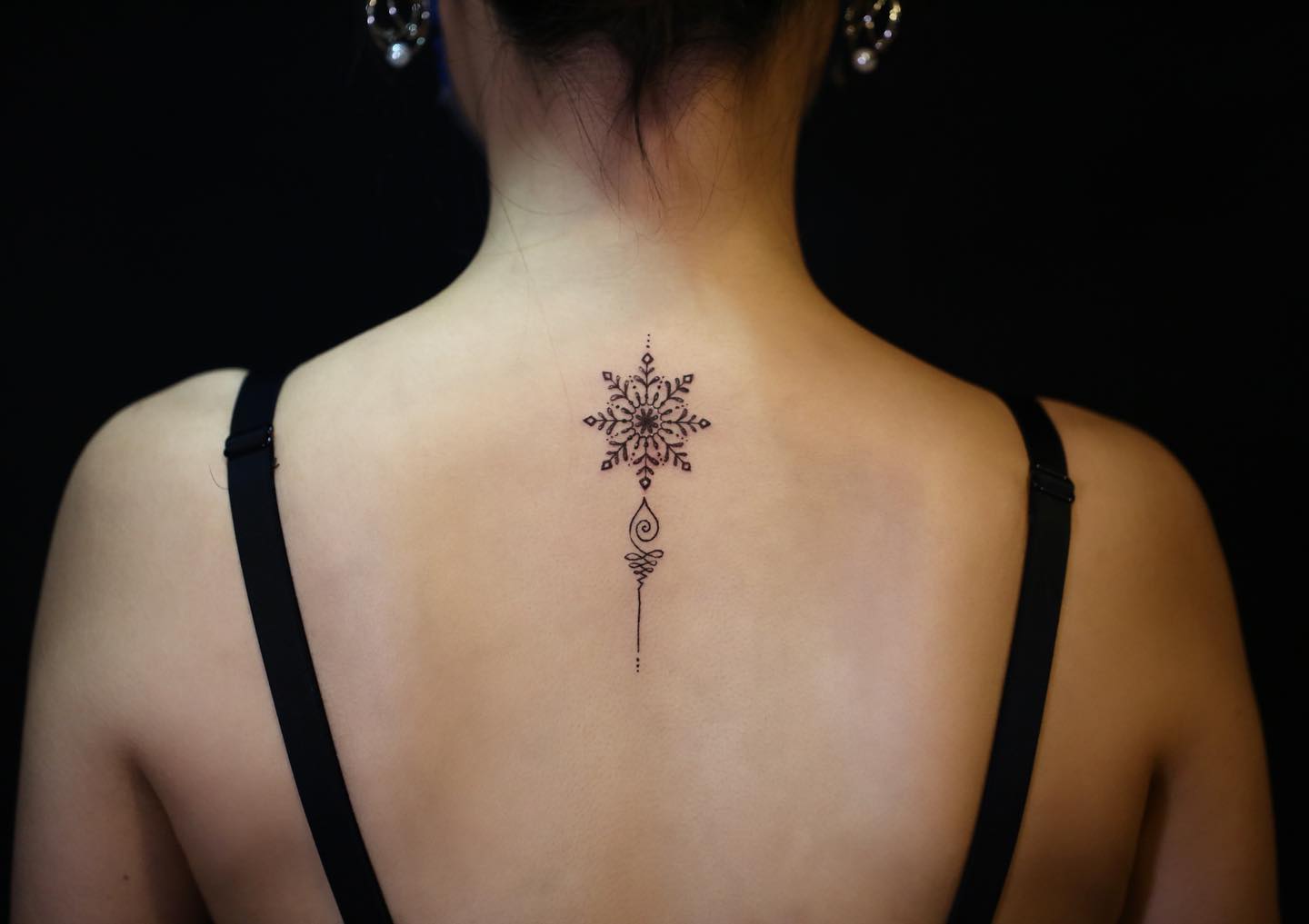 Copos de nieve Tatuaje Unalome