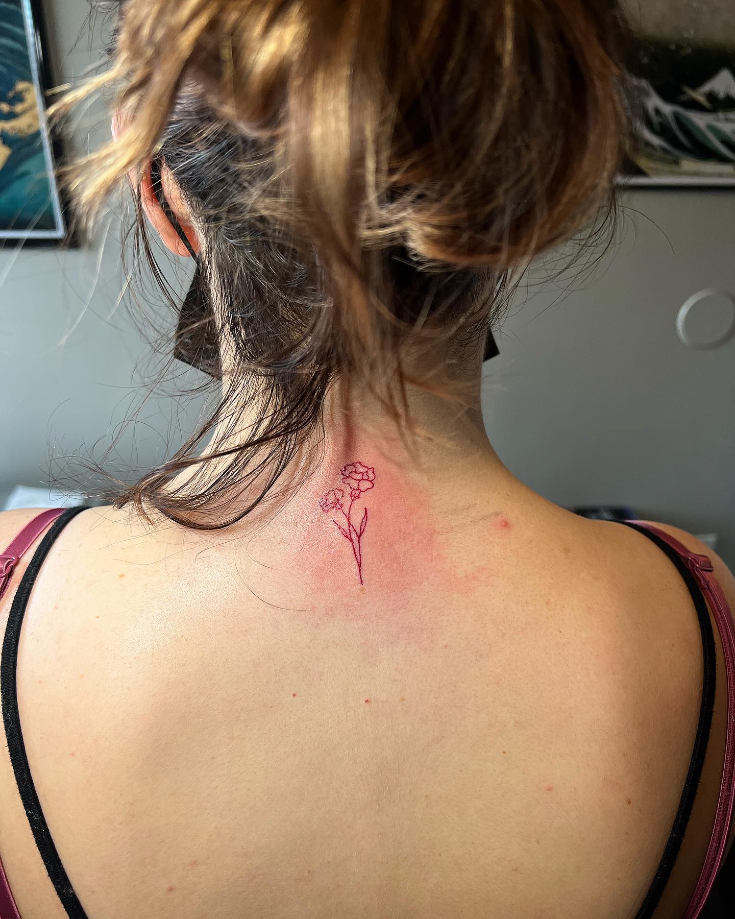 Tatuajes de claveles: 30 diseños en HD para mujeres auténticas