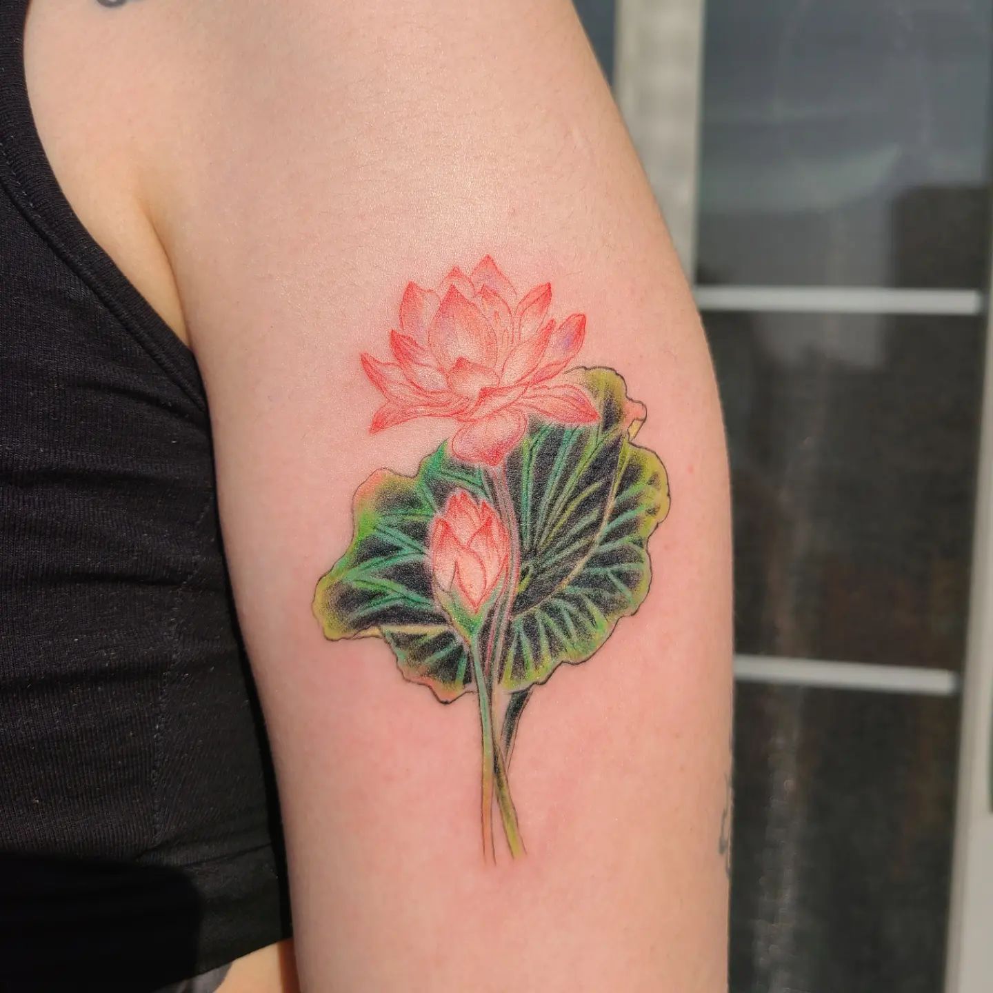 Idea de tatuaje de Loto creativo