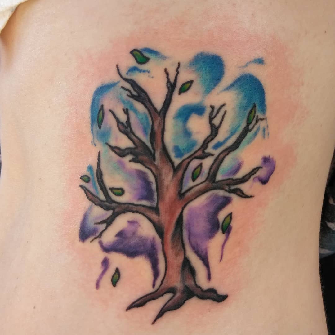 Pluma en Llamas Tatuaje de Costilla Lateral
