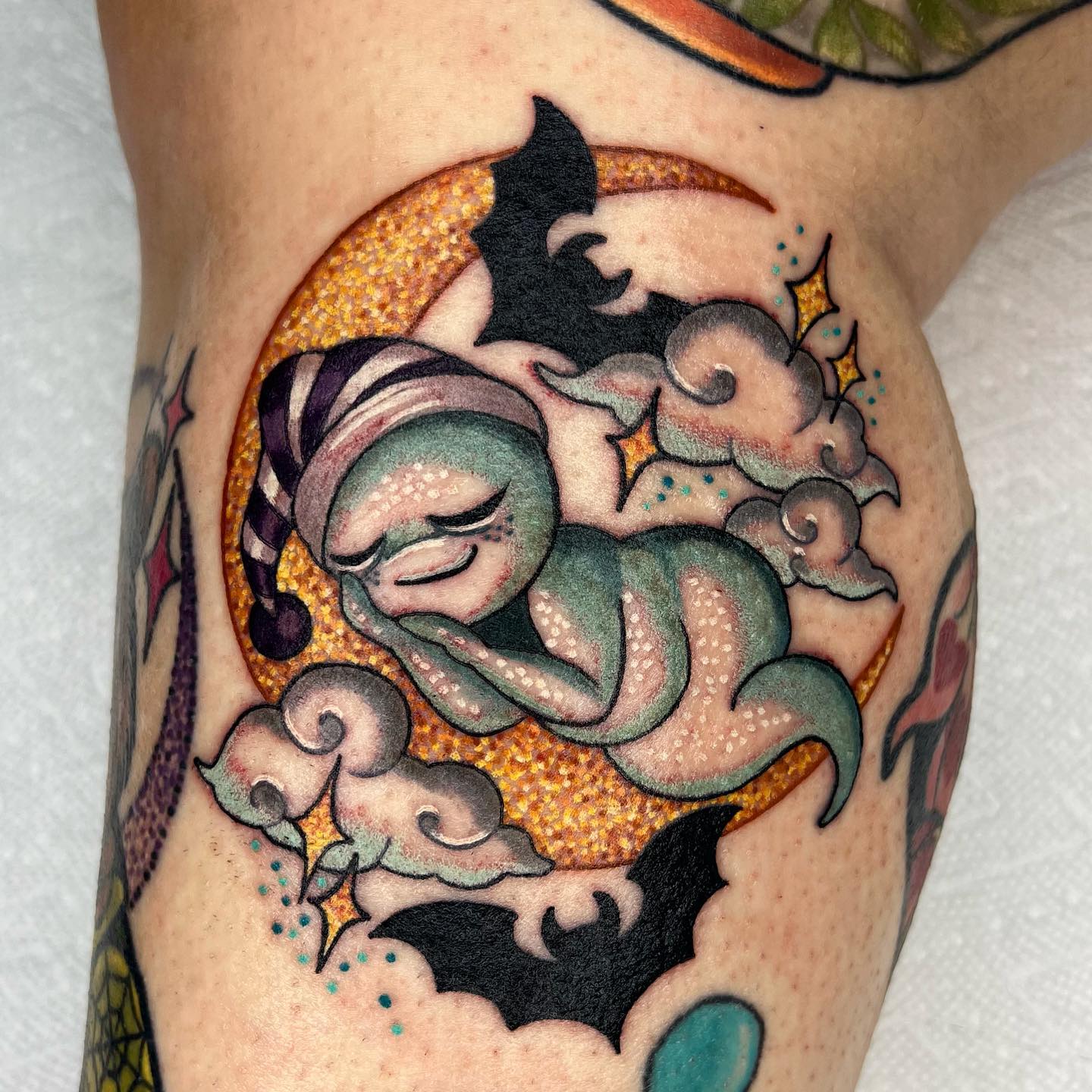 Tatuaje de Luna con Tema de Halloween