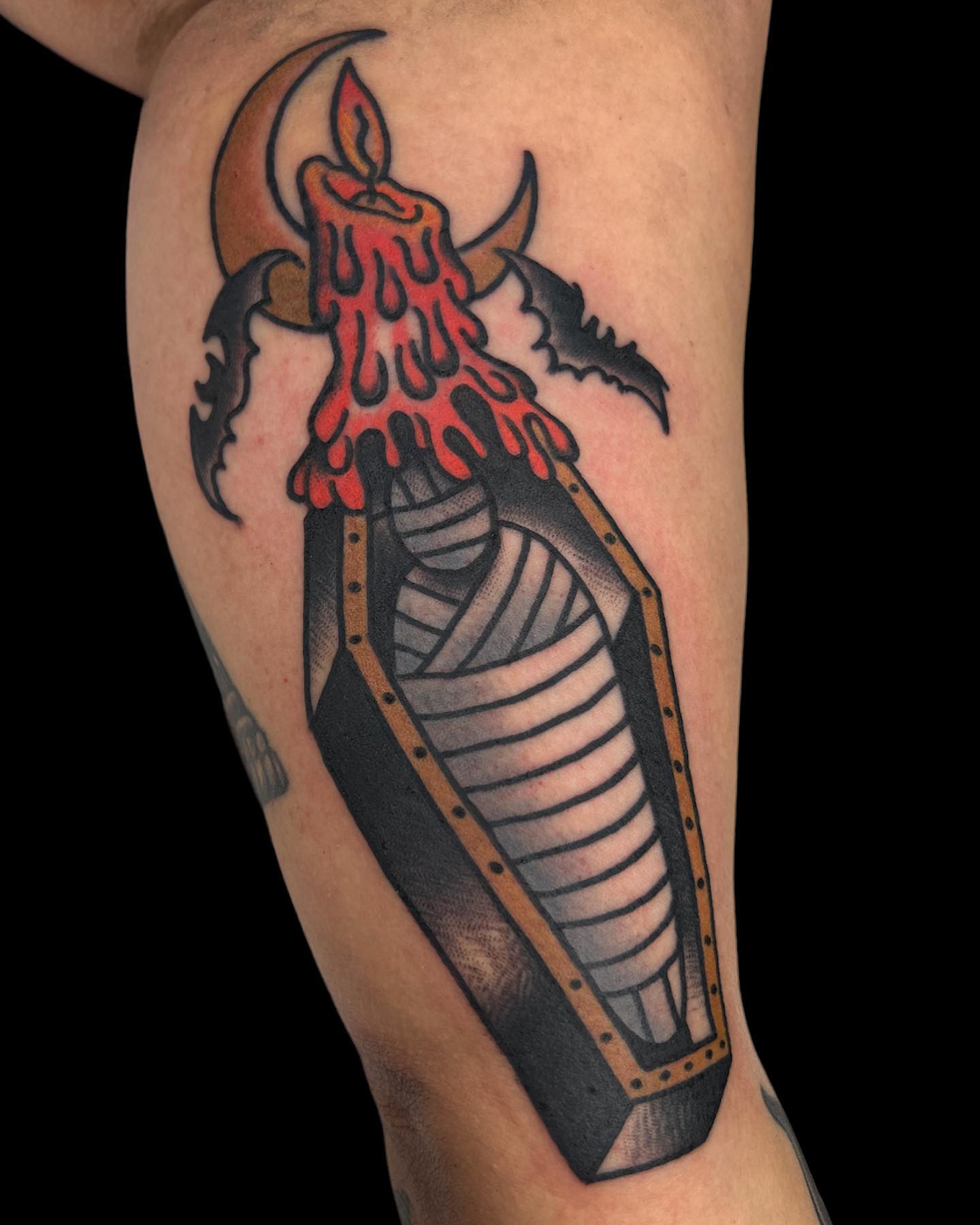 Tatuaje de Luna y Mamá