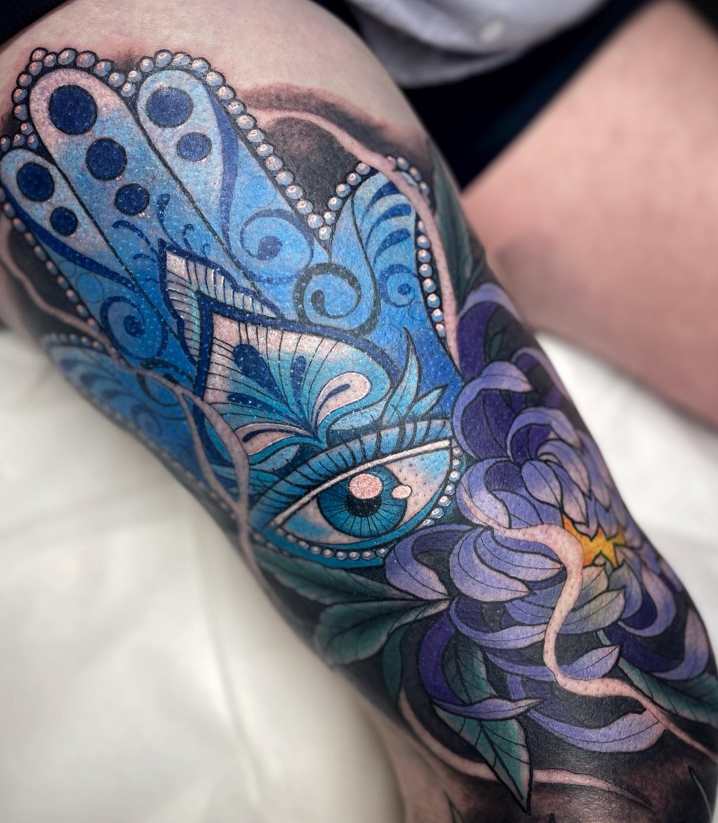 Magnífico tatuaje de Hamsa