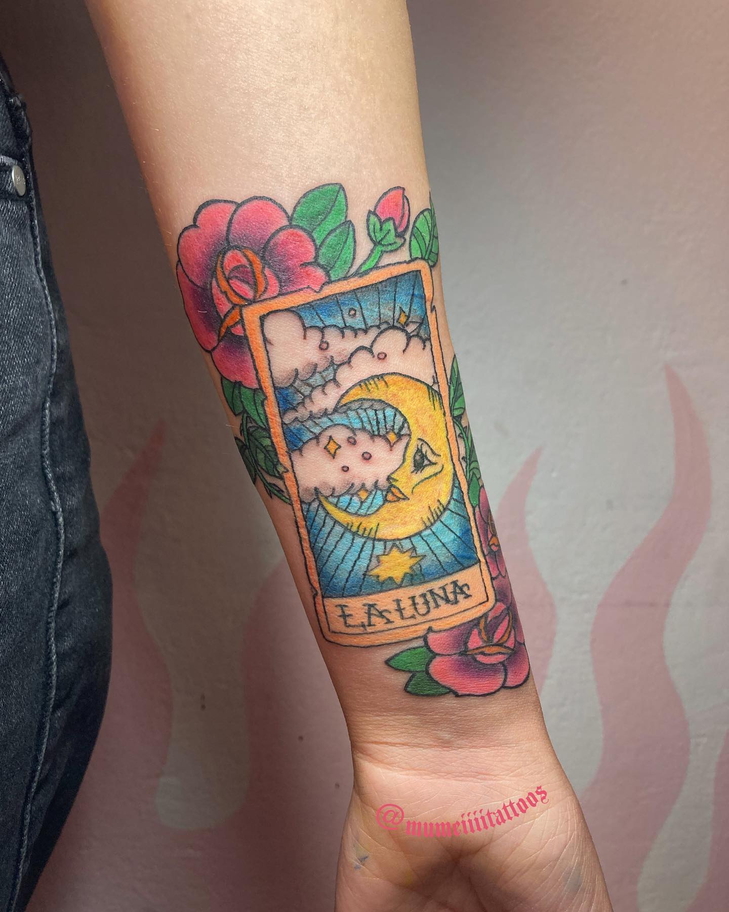 Tarot bruja tatuaje