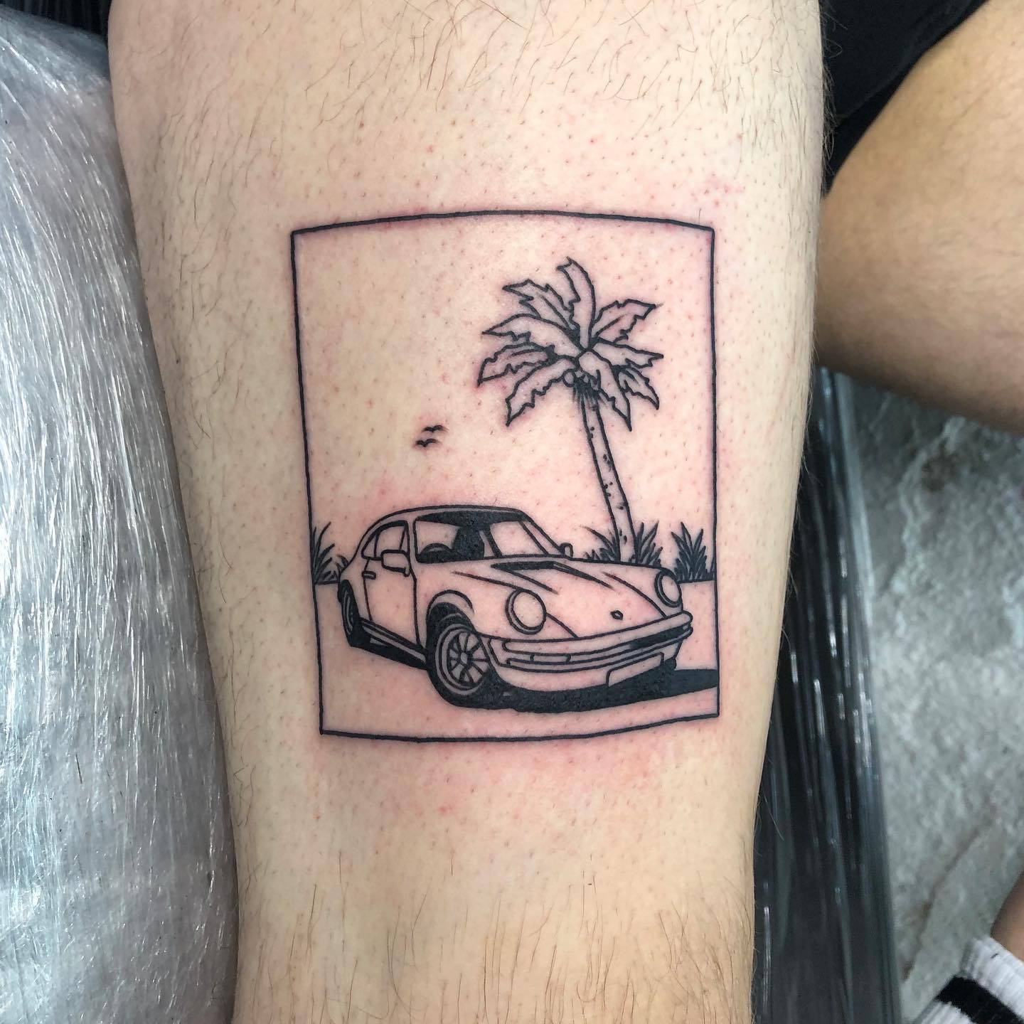 Tatuaje de Coche y Palmera