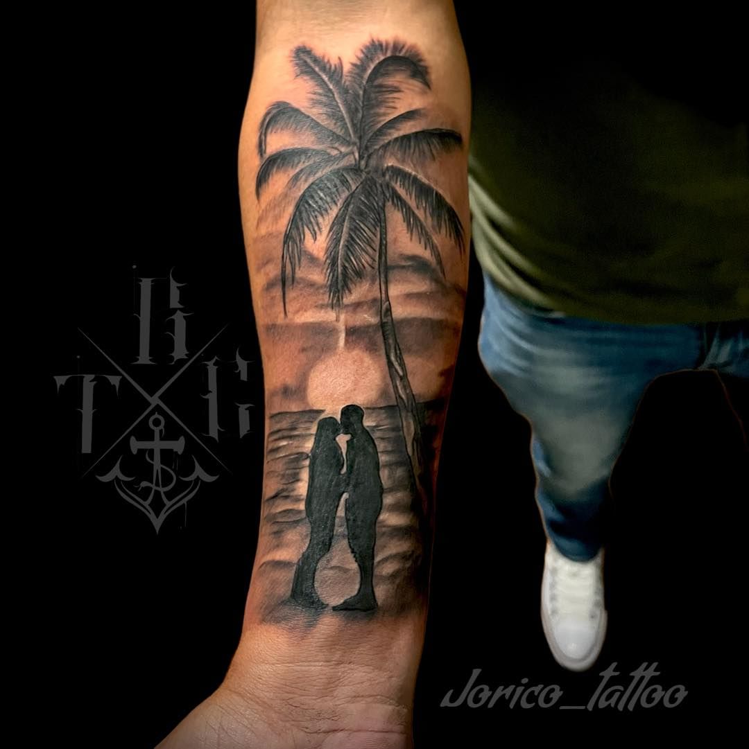 Tatuaje de pareja y palmera