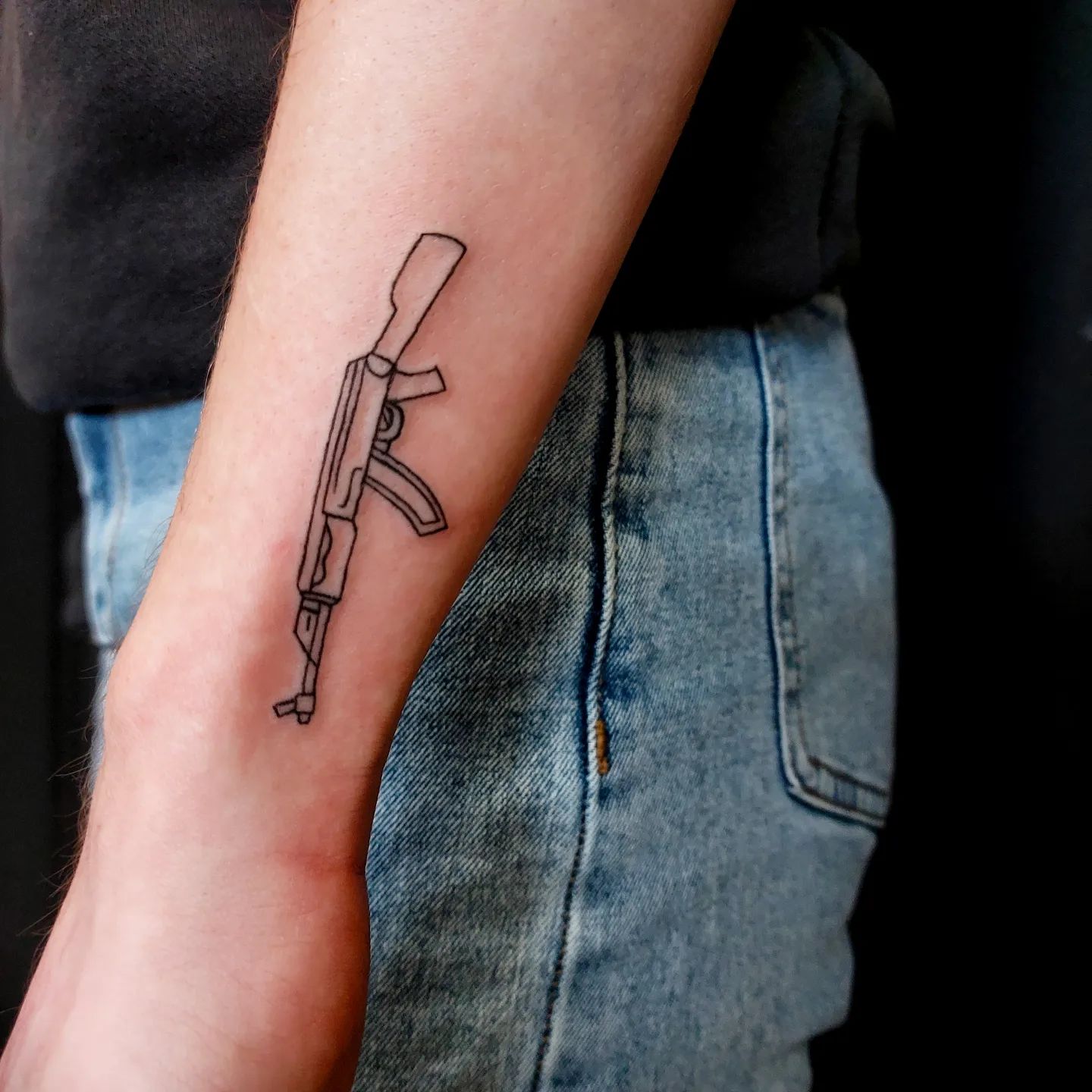 Antebrazo AK-Tatuaje