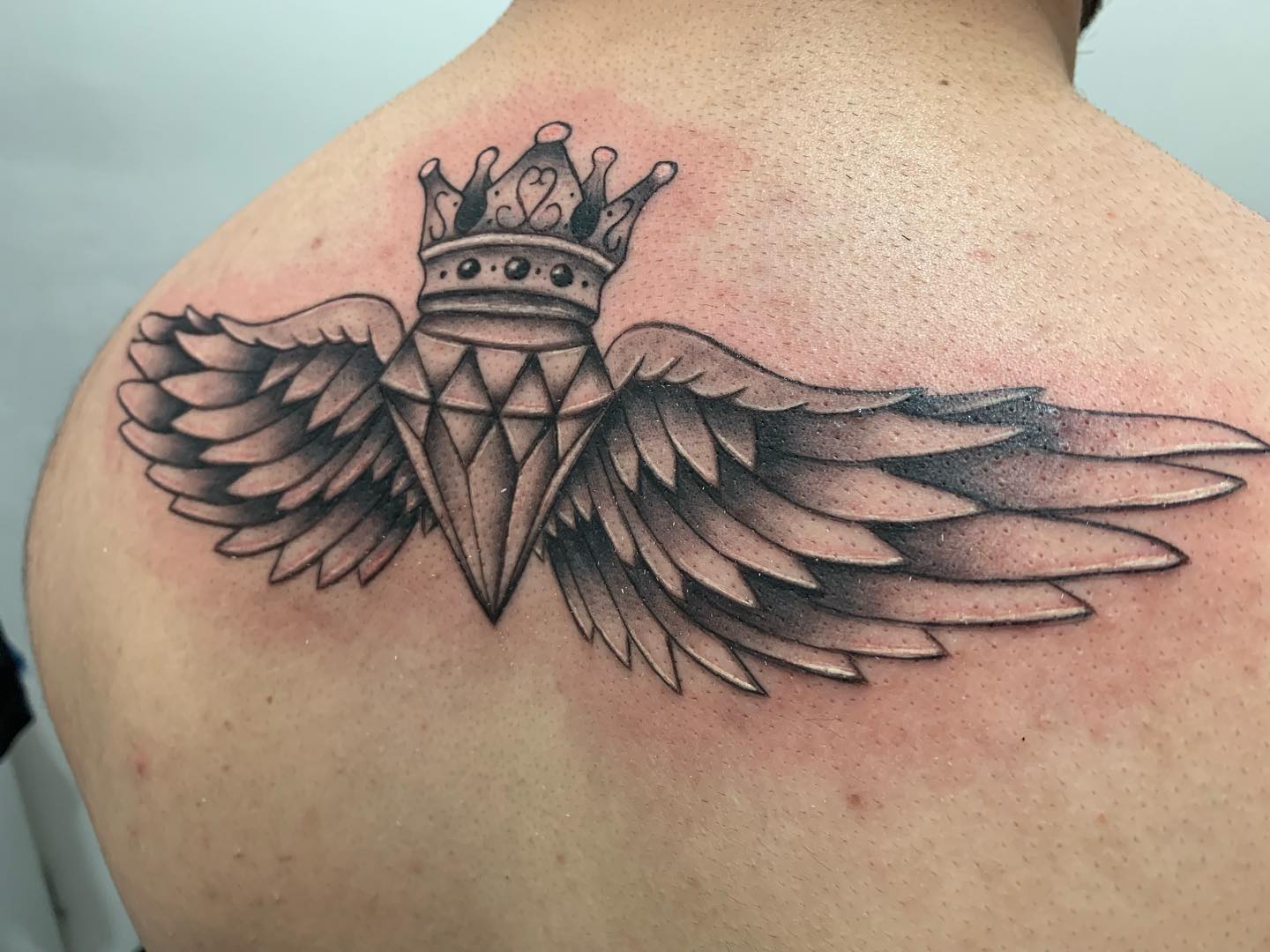 Tatuaje de Alas de Diamante