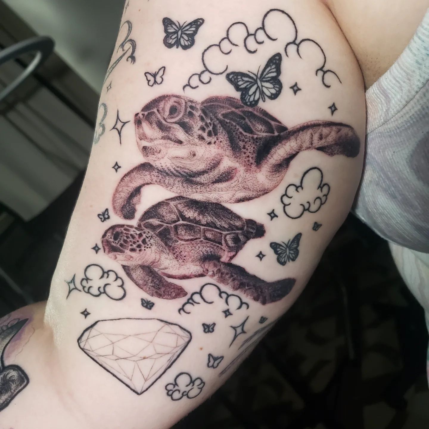 Diseño de madre y bebé tortuga marina