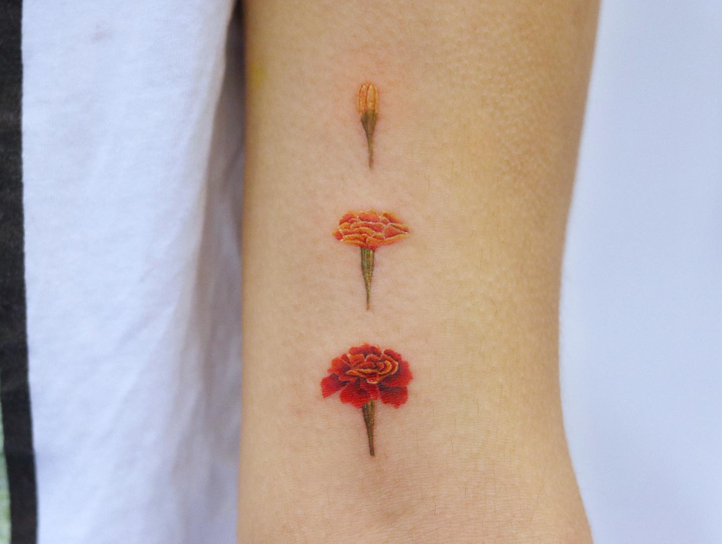 Diseño de tatuaje de caléndula Impresión artística
