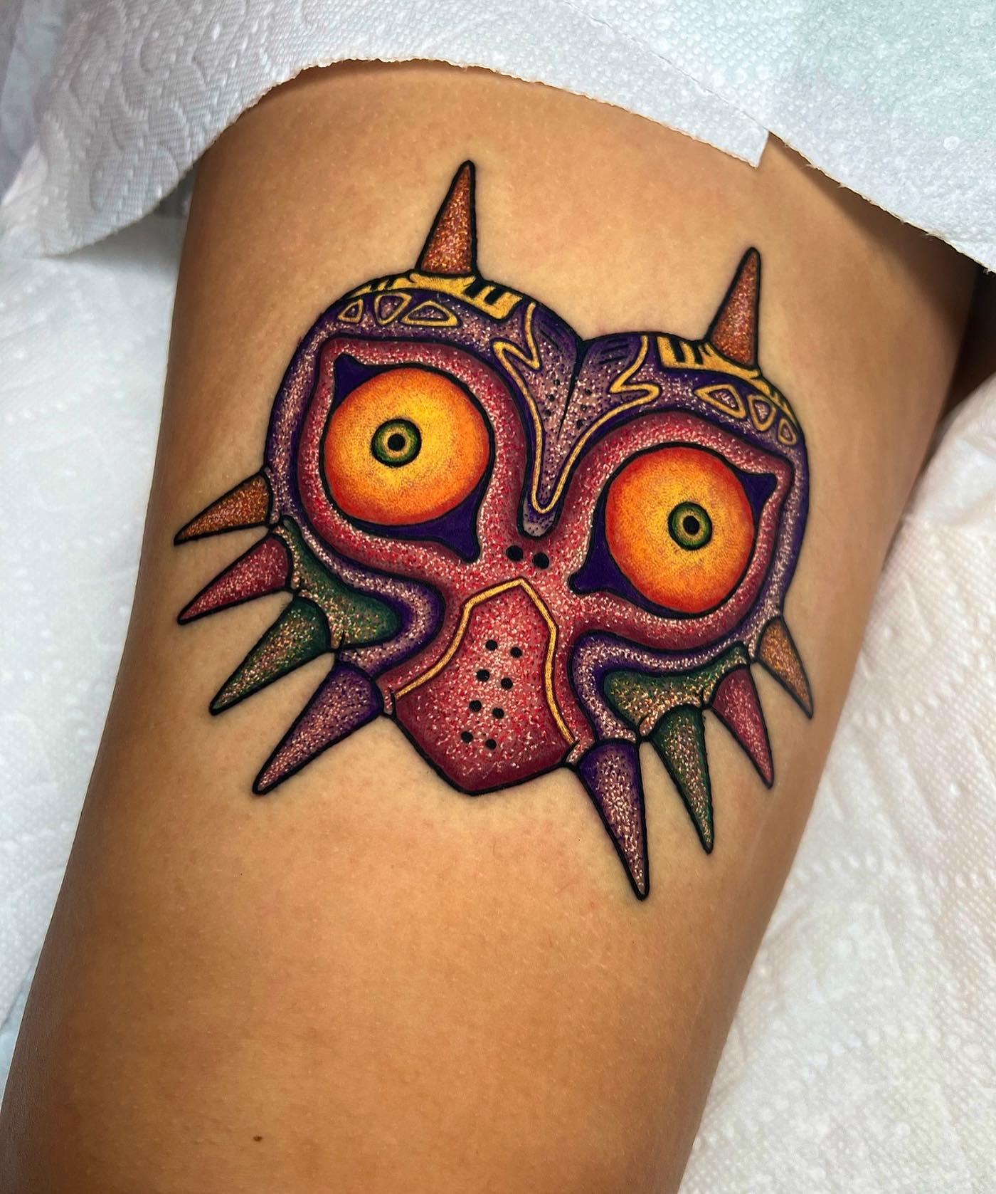Tatuaje con brillo de dragón