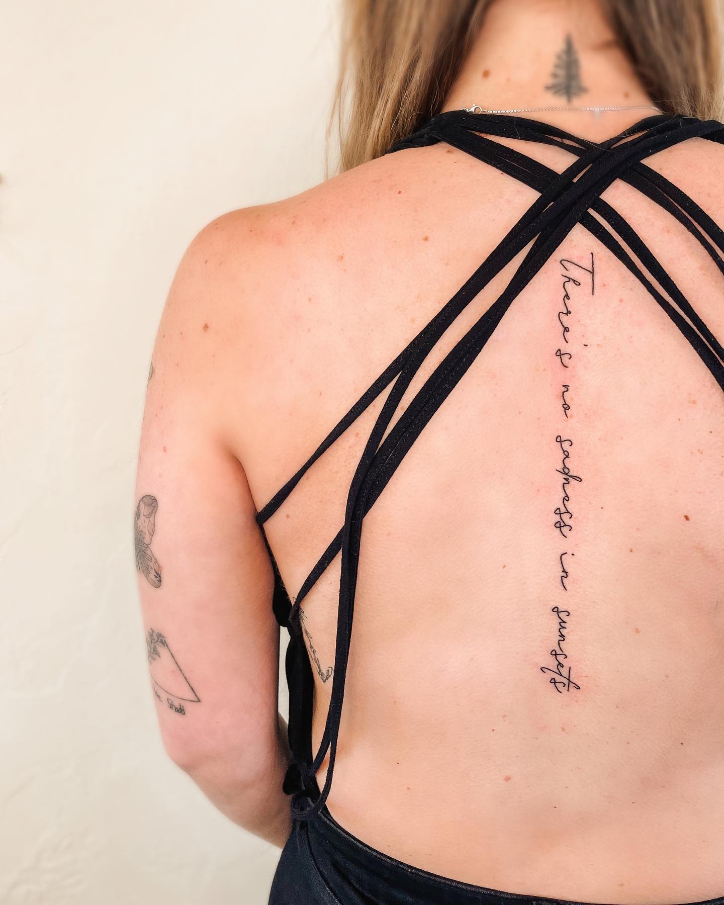 Tatuaje de Columna Importante