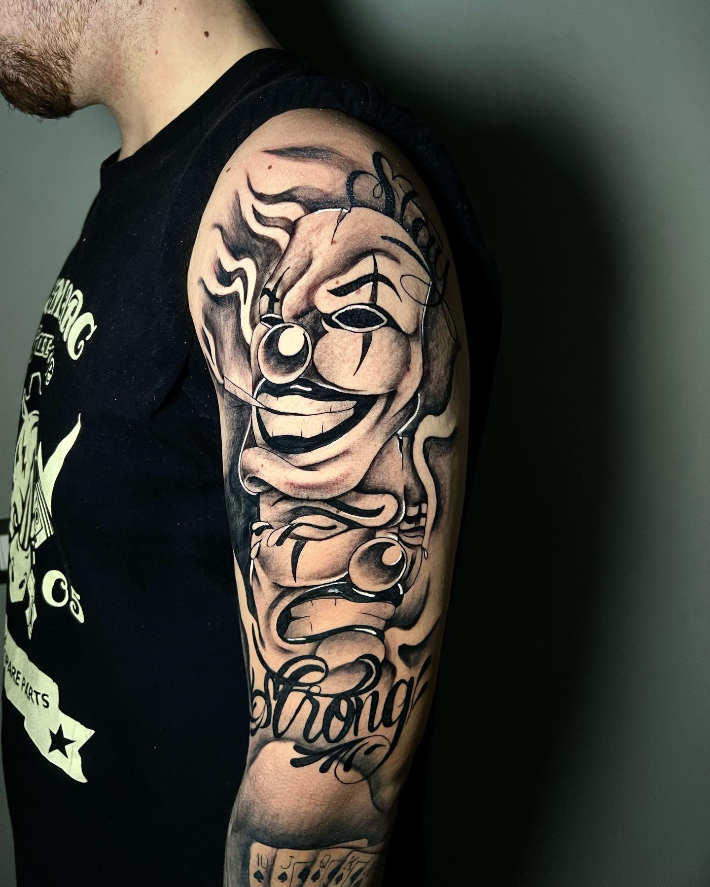 Tatuaje de Brazo de Payaso