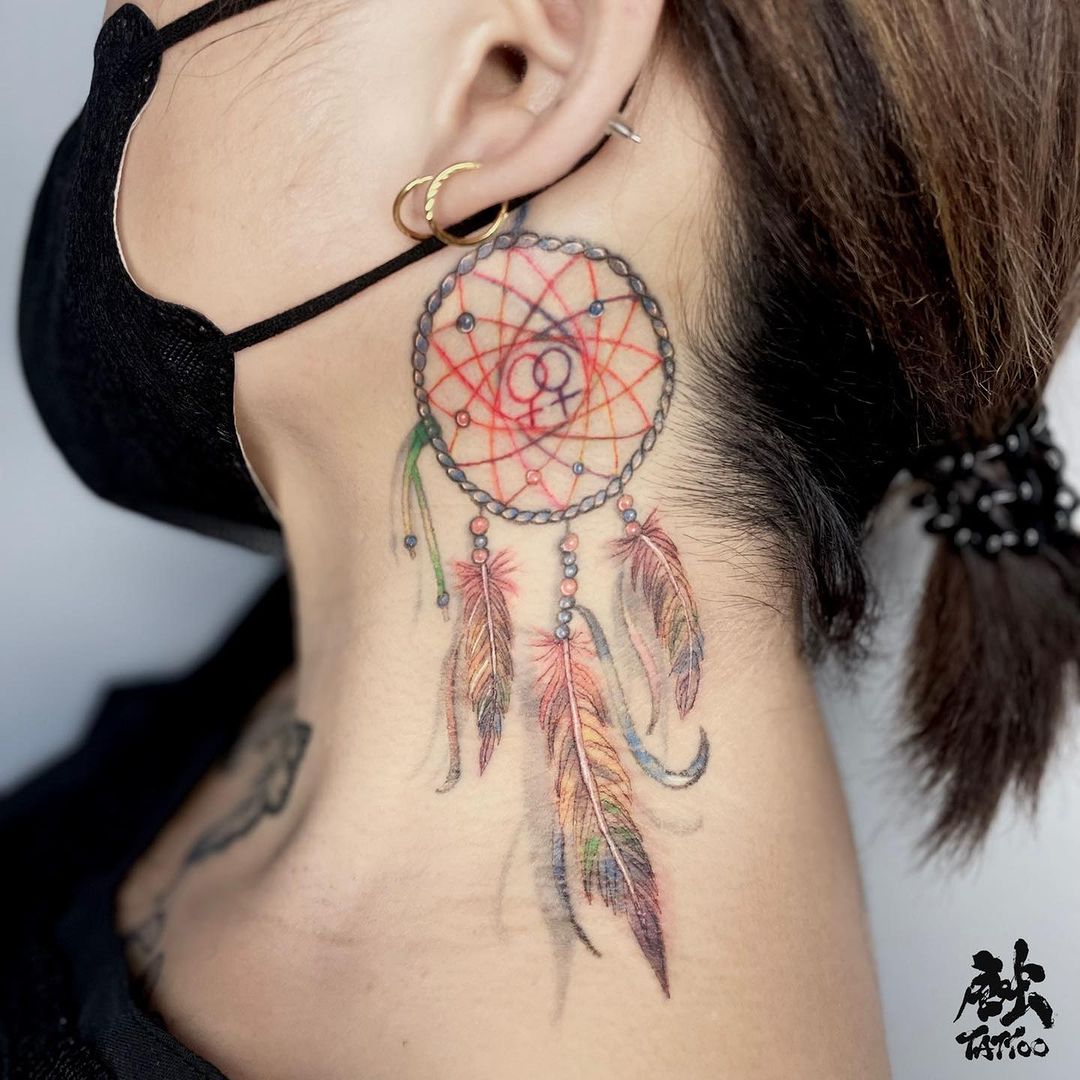 Tatuaje de collar de atrapasueños para mujeres