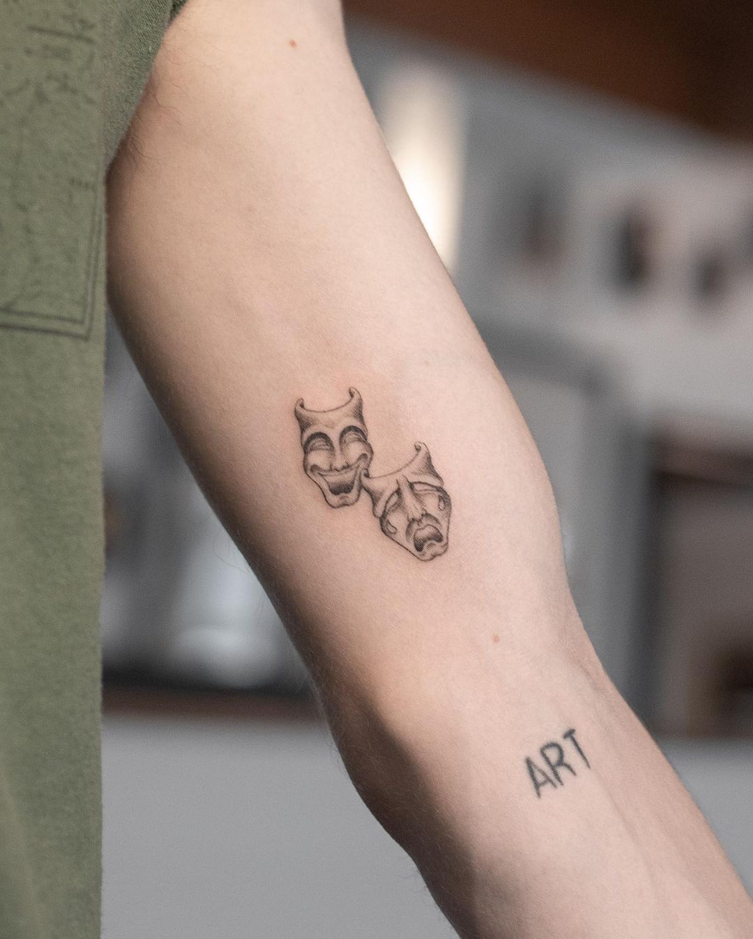 Tatuaje de Máscaras de Teatro Pequeñas para Hombres