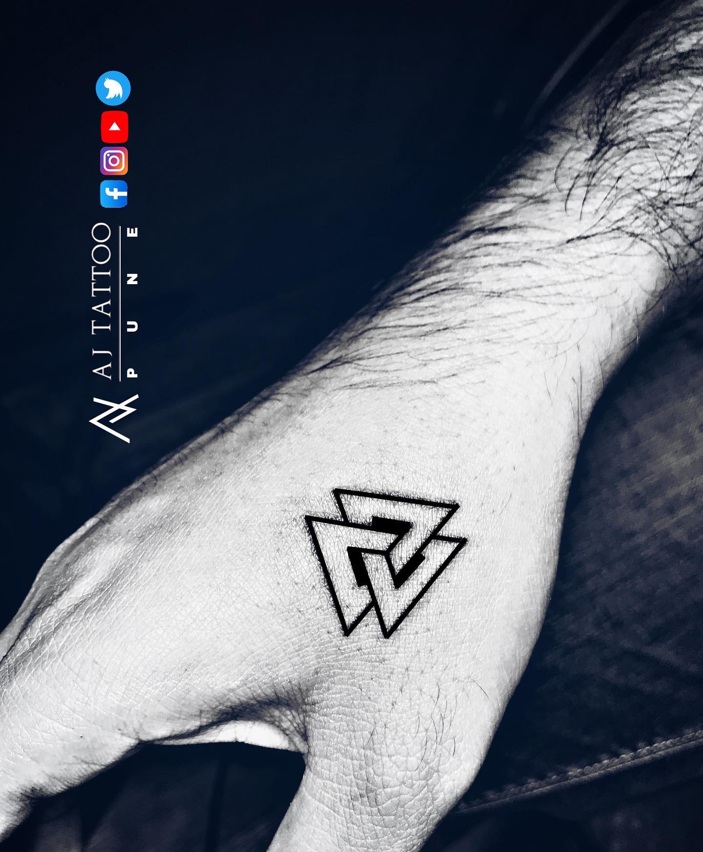 Tatuaje de Triángulo para Hombres.