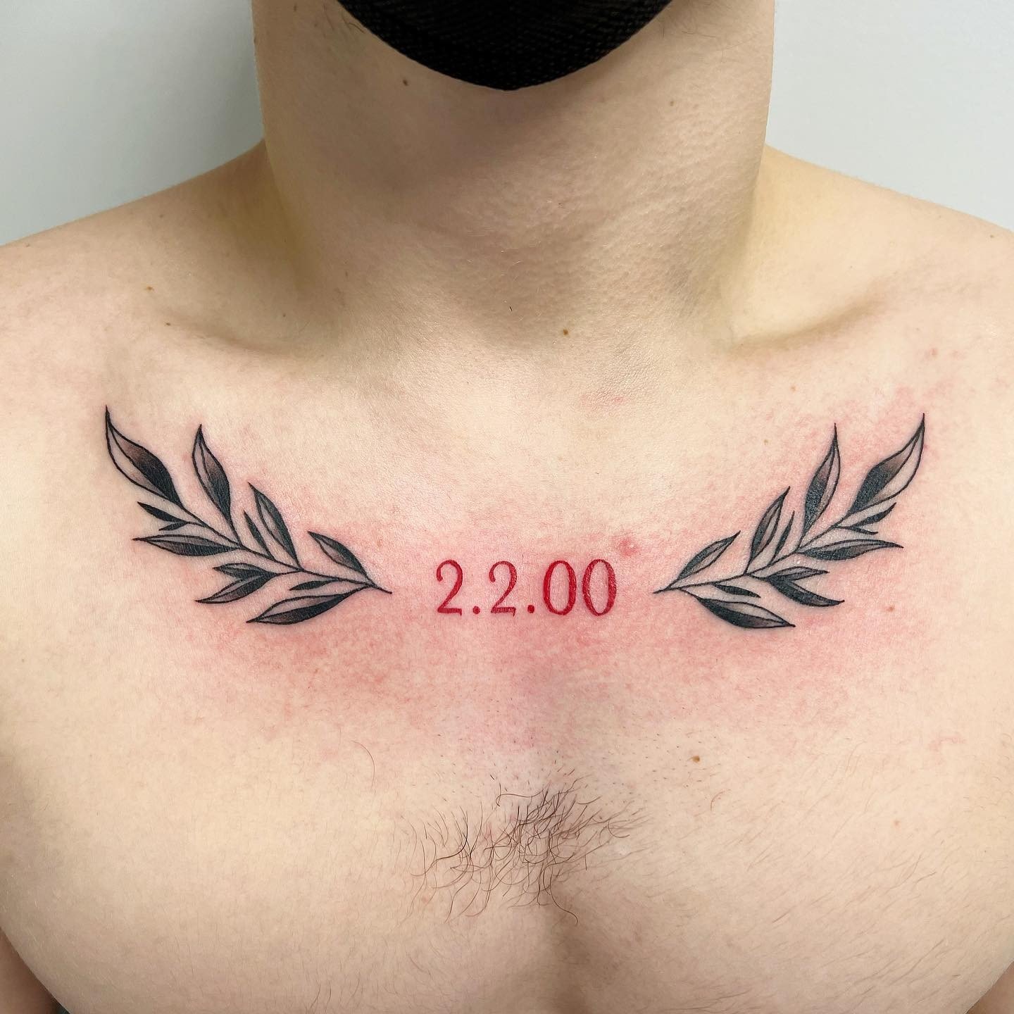 Diseño de Tatuaje Clavícula Masculino