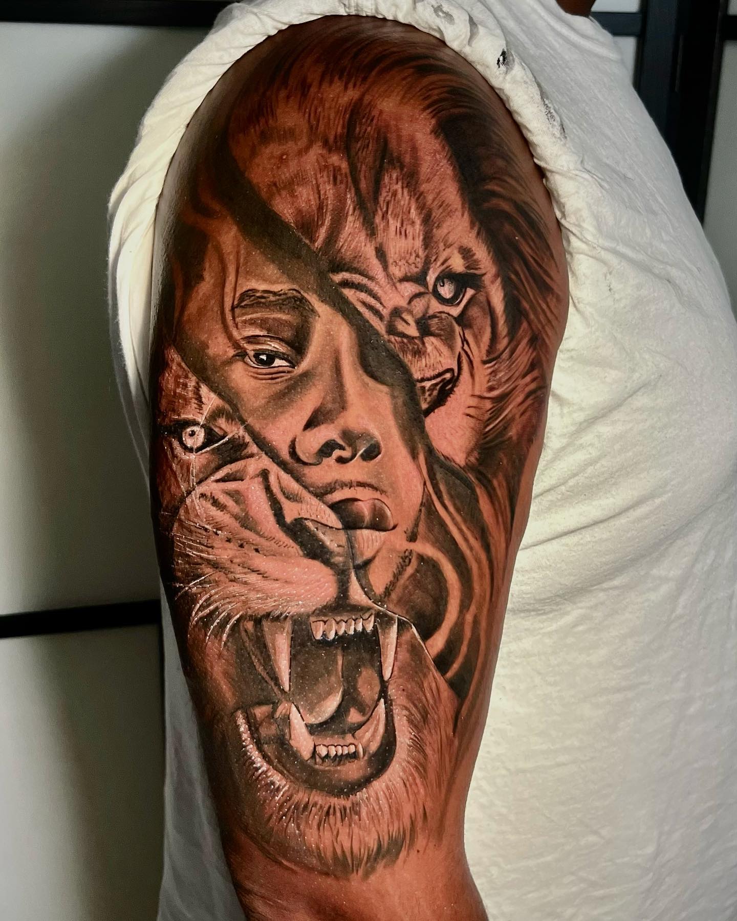 Manga de Hombro Tatuaje Chicano
