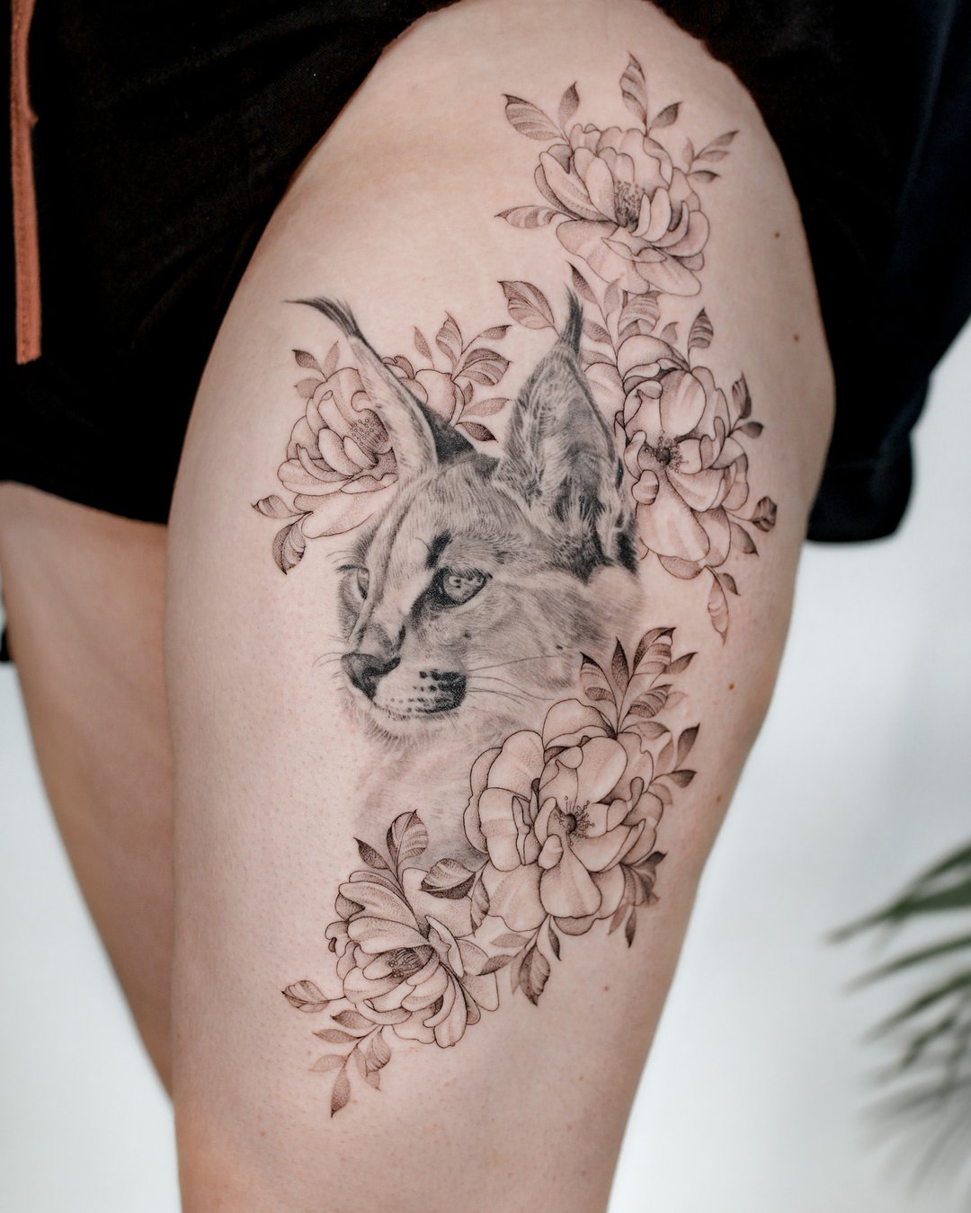 Tatuaje en el muslo lateral
