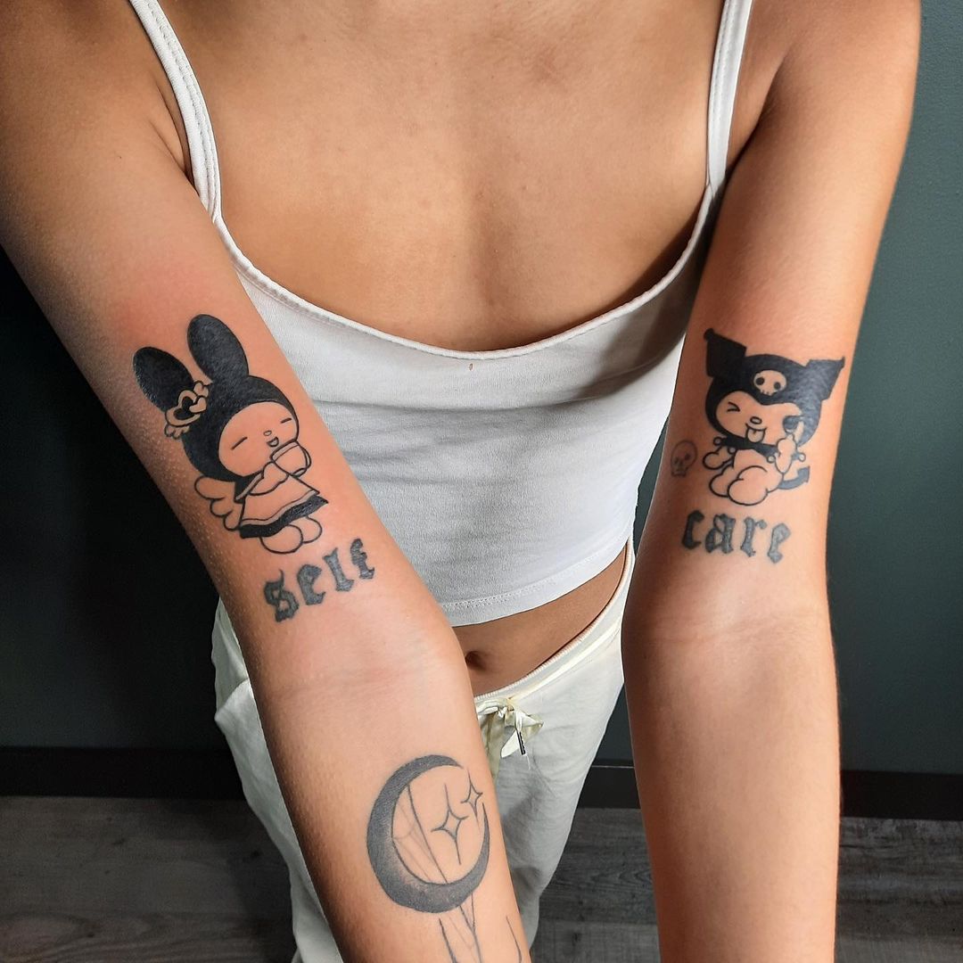Tatuajes a juego de tinta negra
