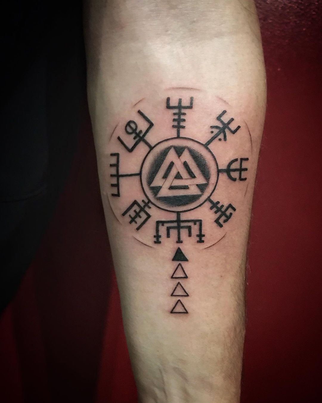 Impresión de tatuaje tribal Valknut