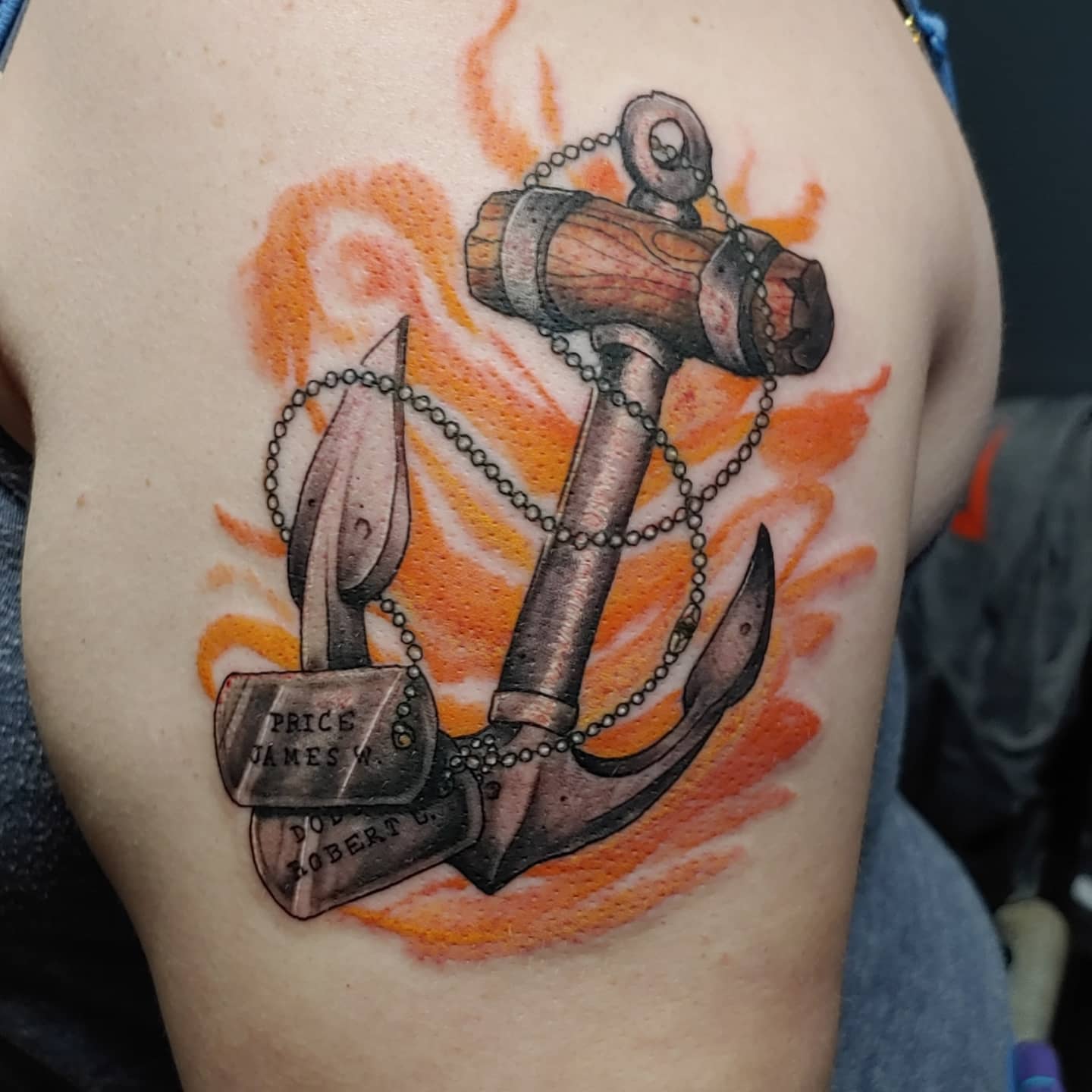 Tatuaje de Ancla Naranja