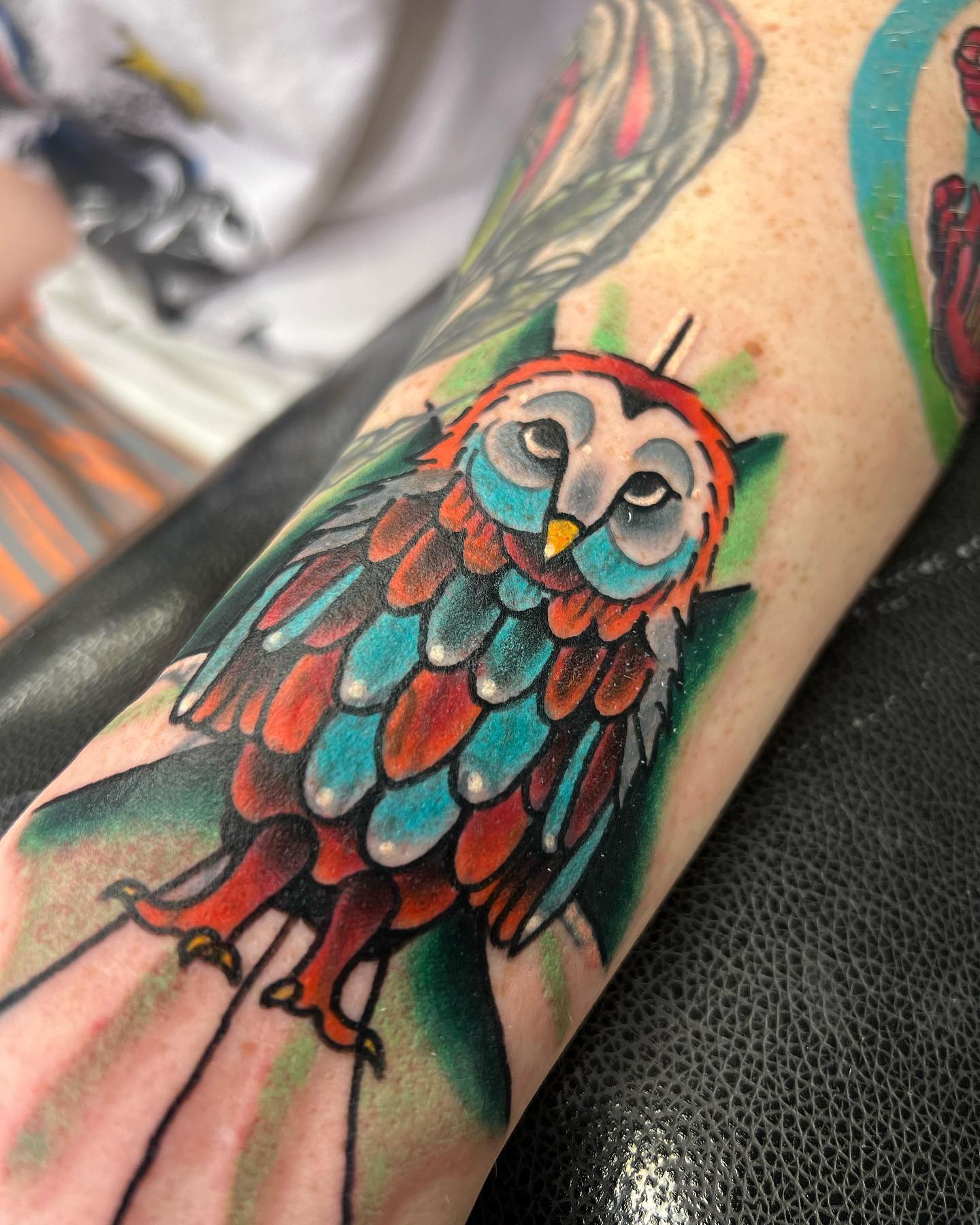 Tatuaje de Búho Colorido.
