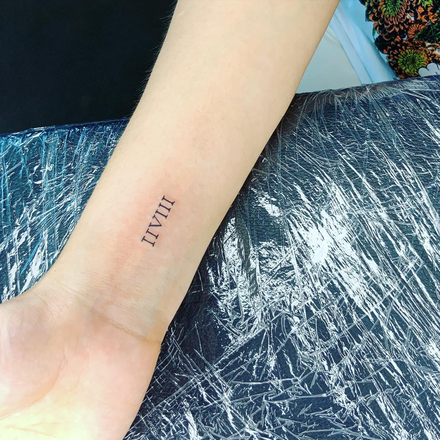 Tatuaje de número romano simple