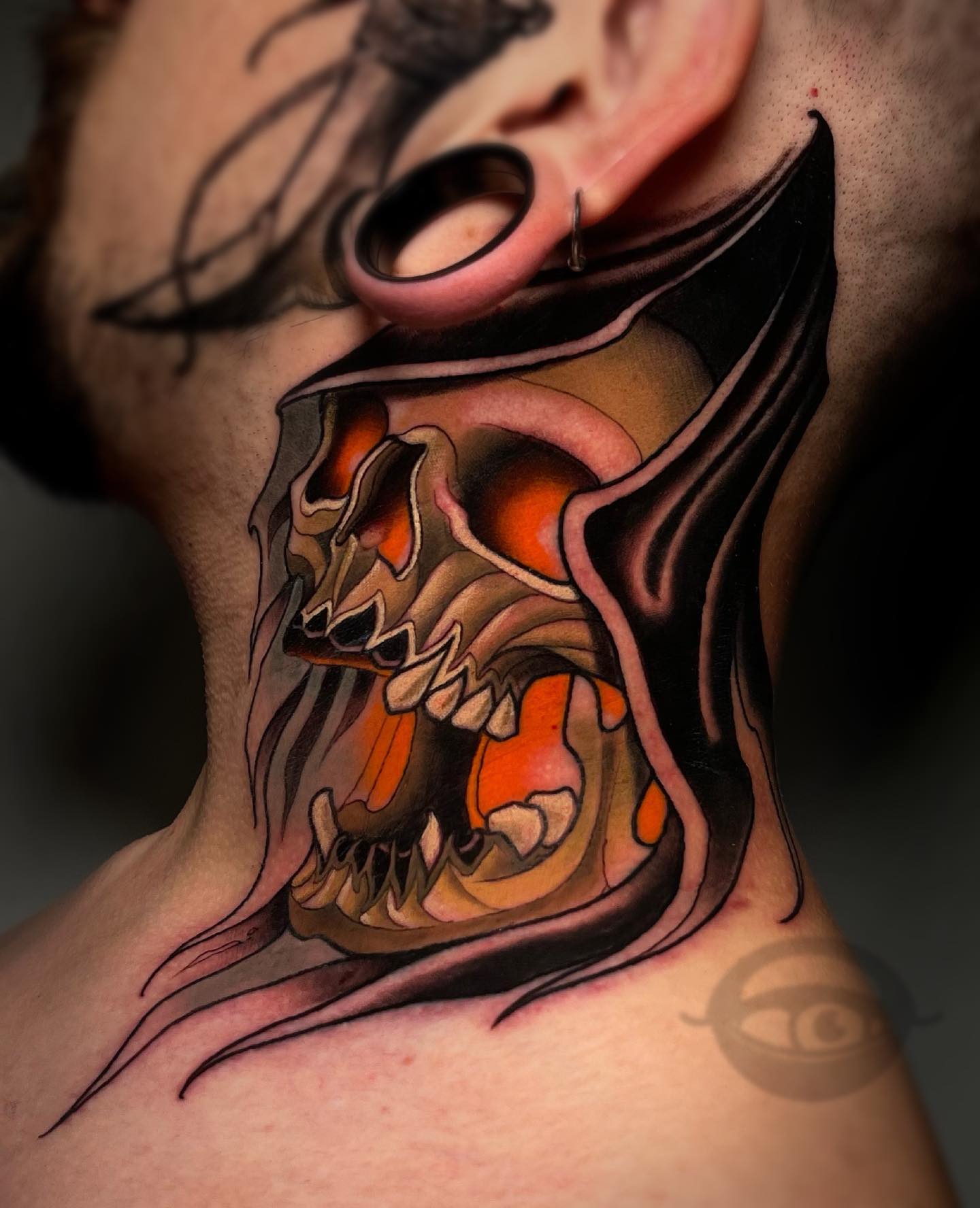 Tatuaje de la Parca en el Cuello