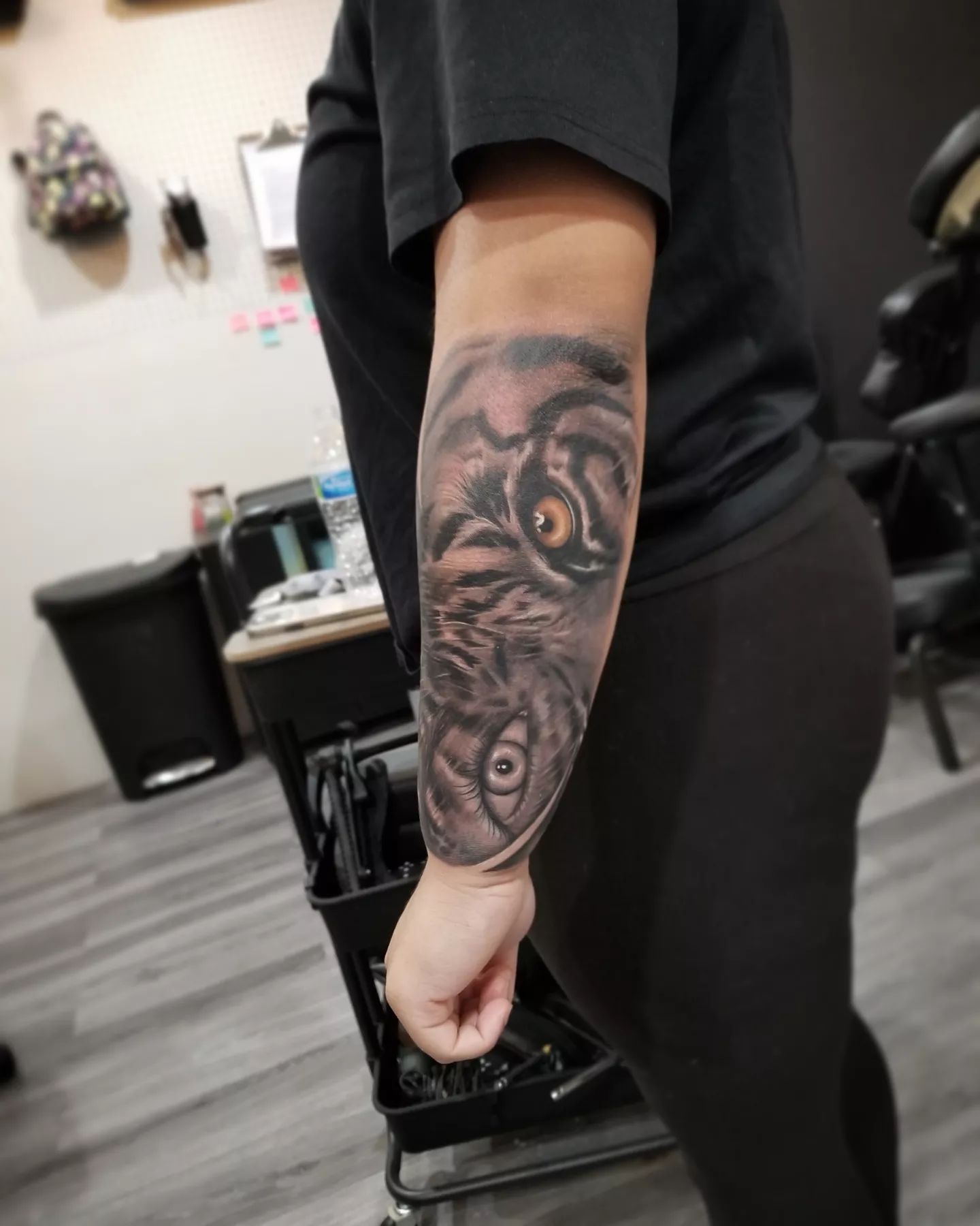 Tatuaje de tigre de media manga