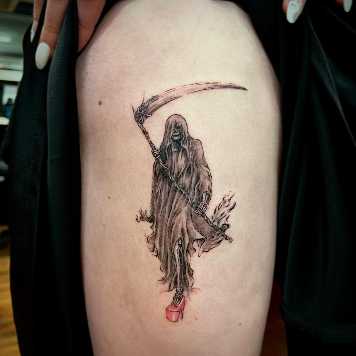 Tatuaje del brazo del segador sombrío