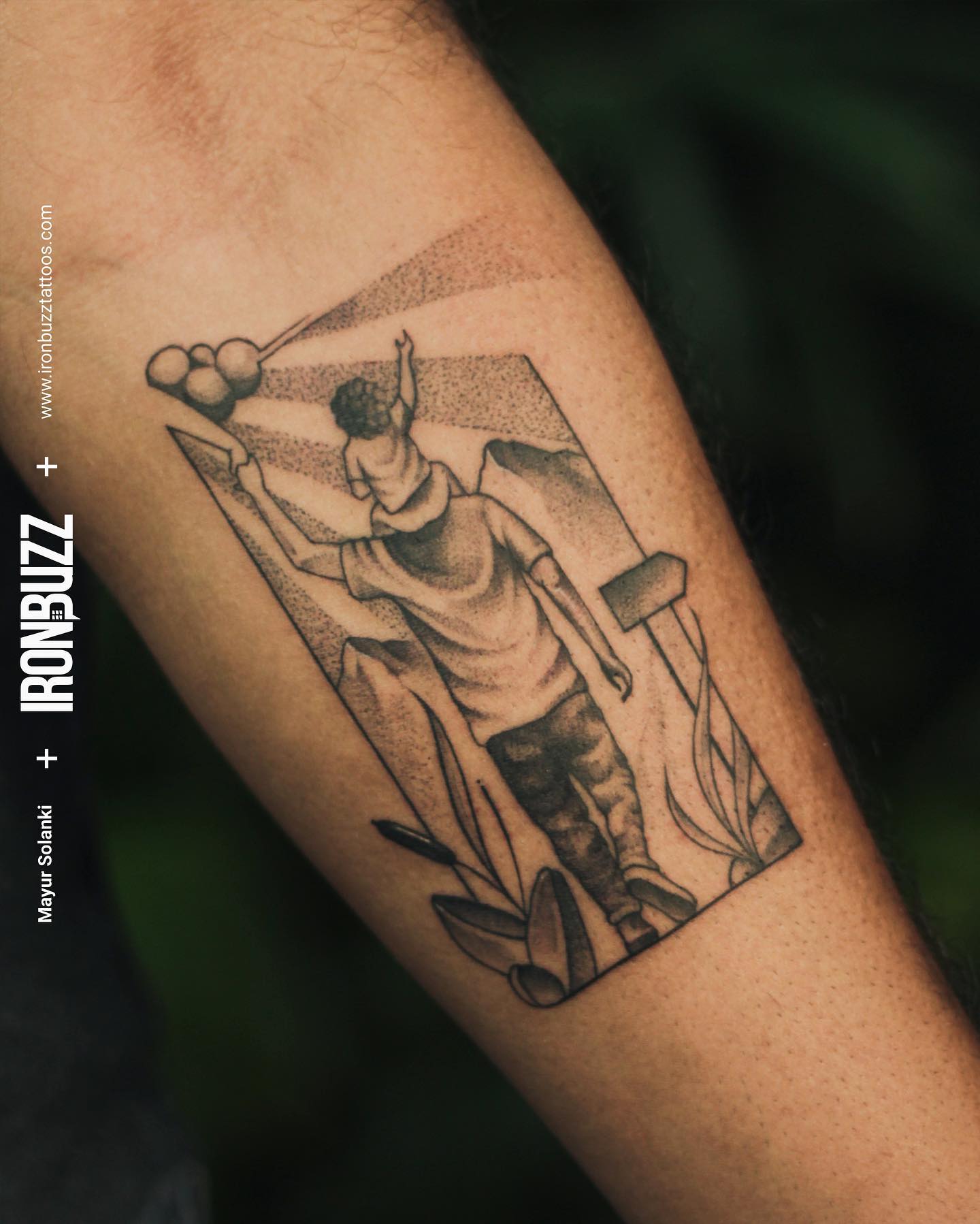 Tatuaje de padre e hijo de trabajo puntillista