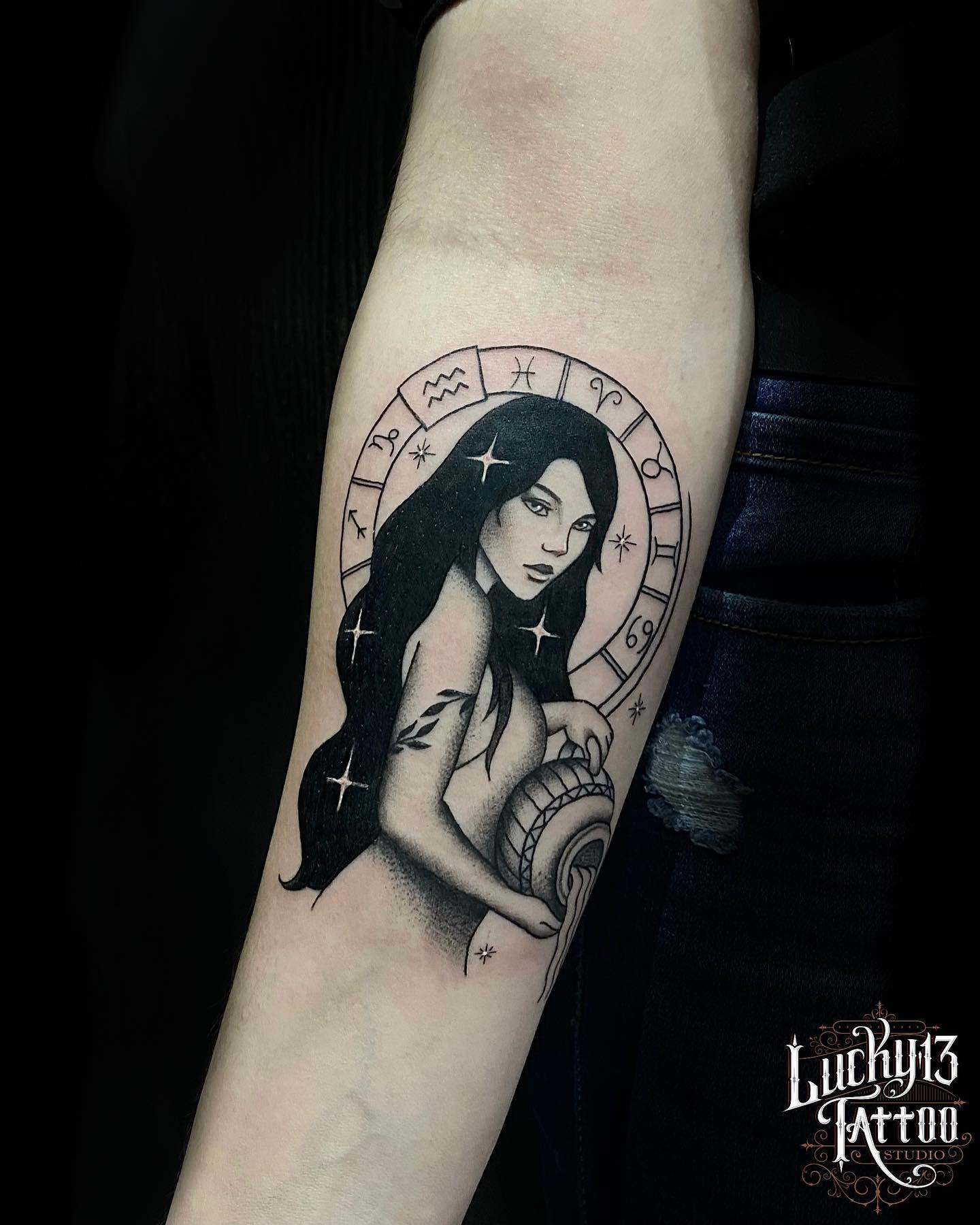 Acuario Tatuaje de chica