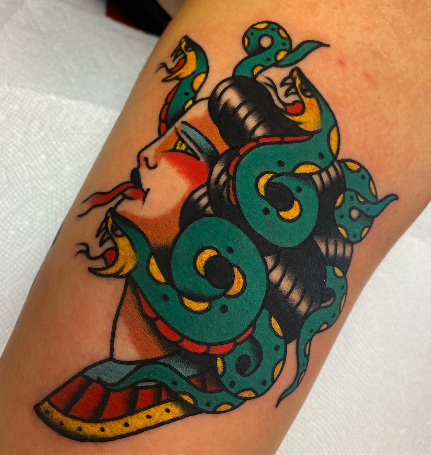 Diseño de Medusa y Perseo