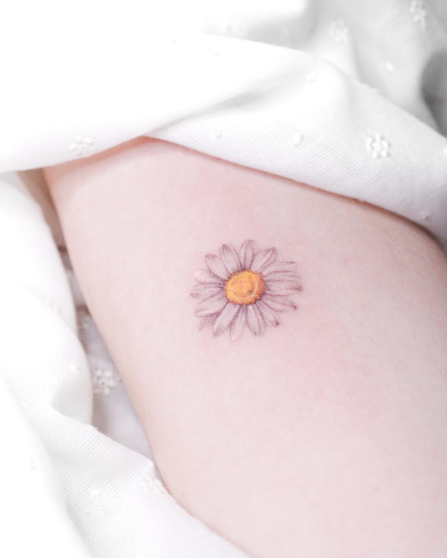 Tatuajes de flores: 65 diseños en HD para las mujeres más auténticas