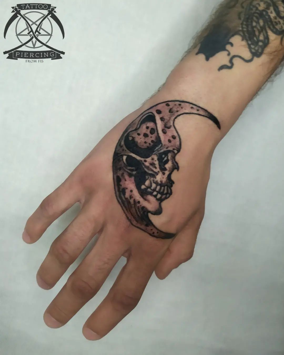 Luna Tatuaje de nudillo